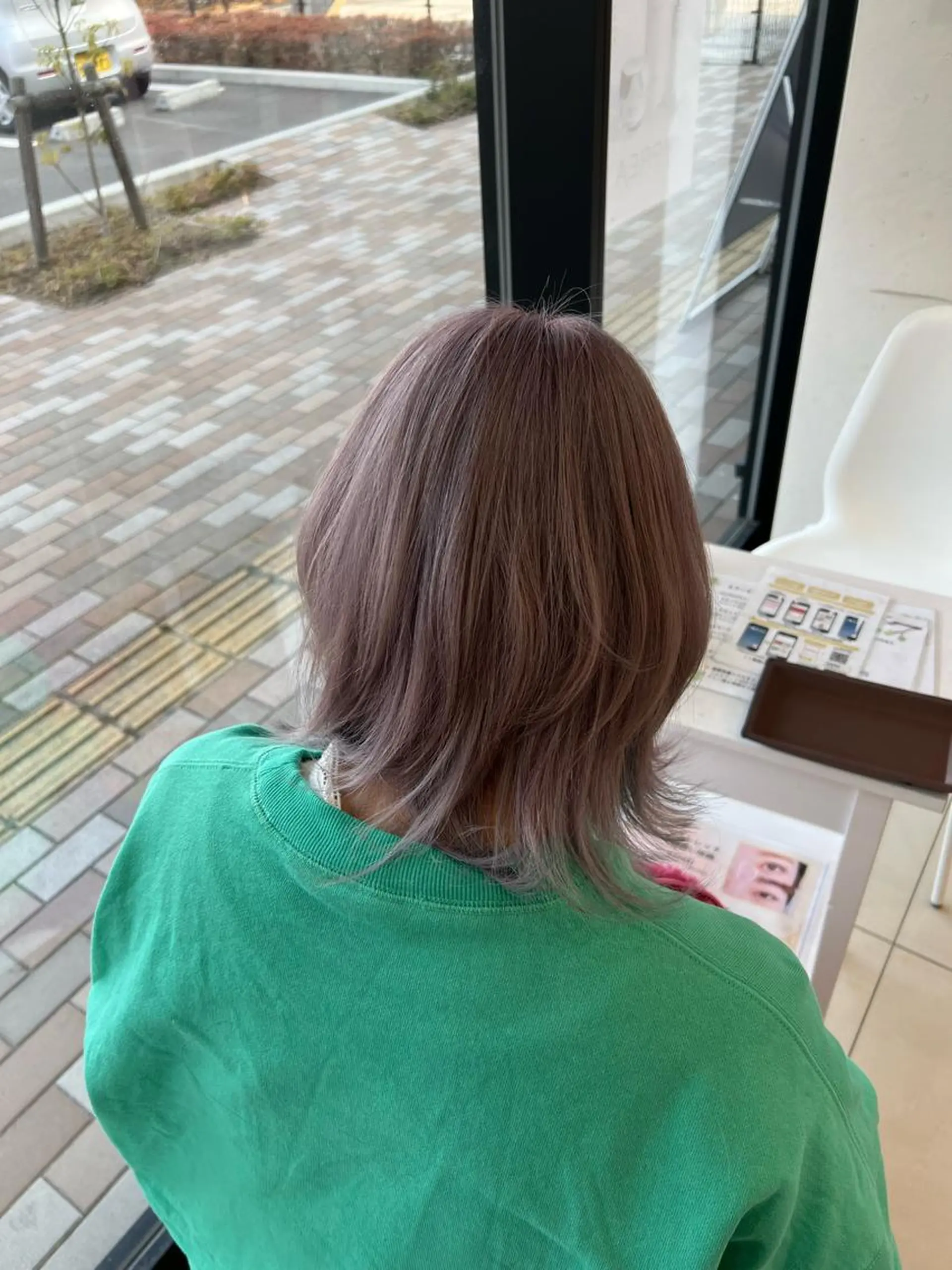 ミディアム カラー ベージュカラー ブリーチ ミルクティーベージュ ピンクカラー 太白区/白髪ぼかし ハイライト/千葉達人のヘアスタイル