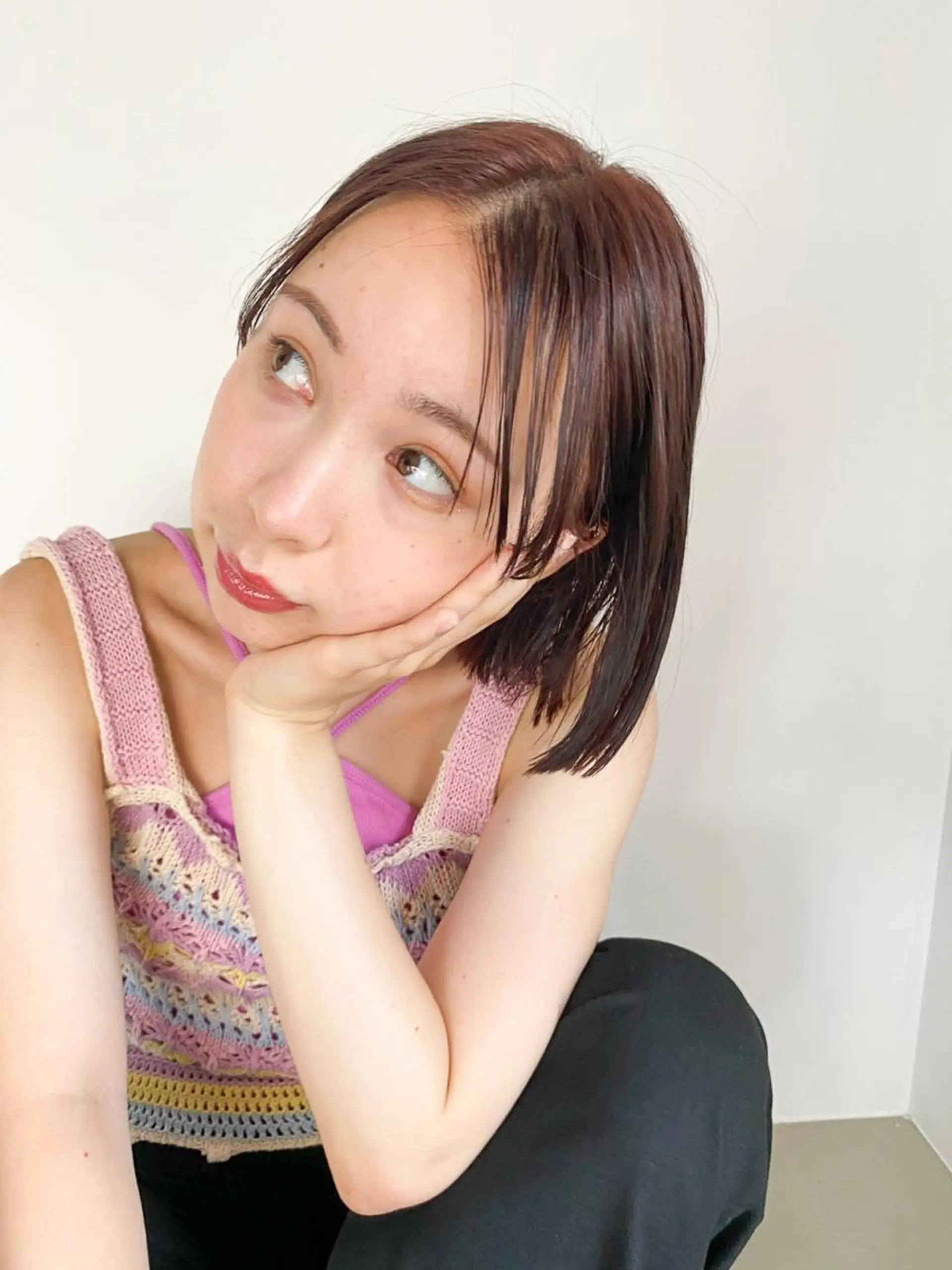 ミディアム パーマ カラー アディクシーカラー ブリーチ ブロンド ブルーカラー ハイライトカラー CEINE＋ officialのヘアスタイル