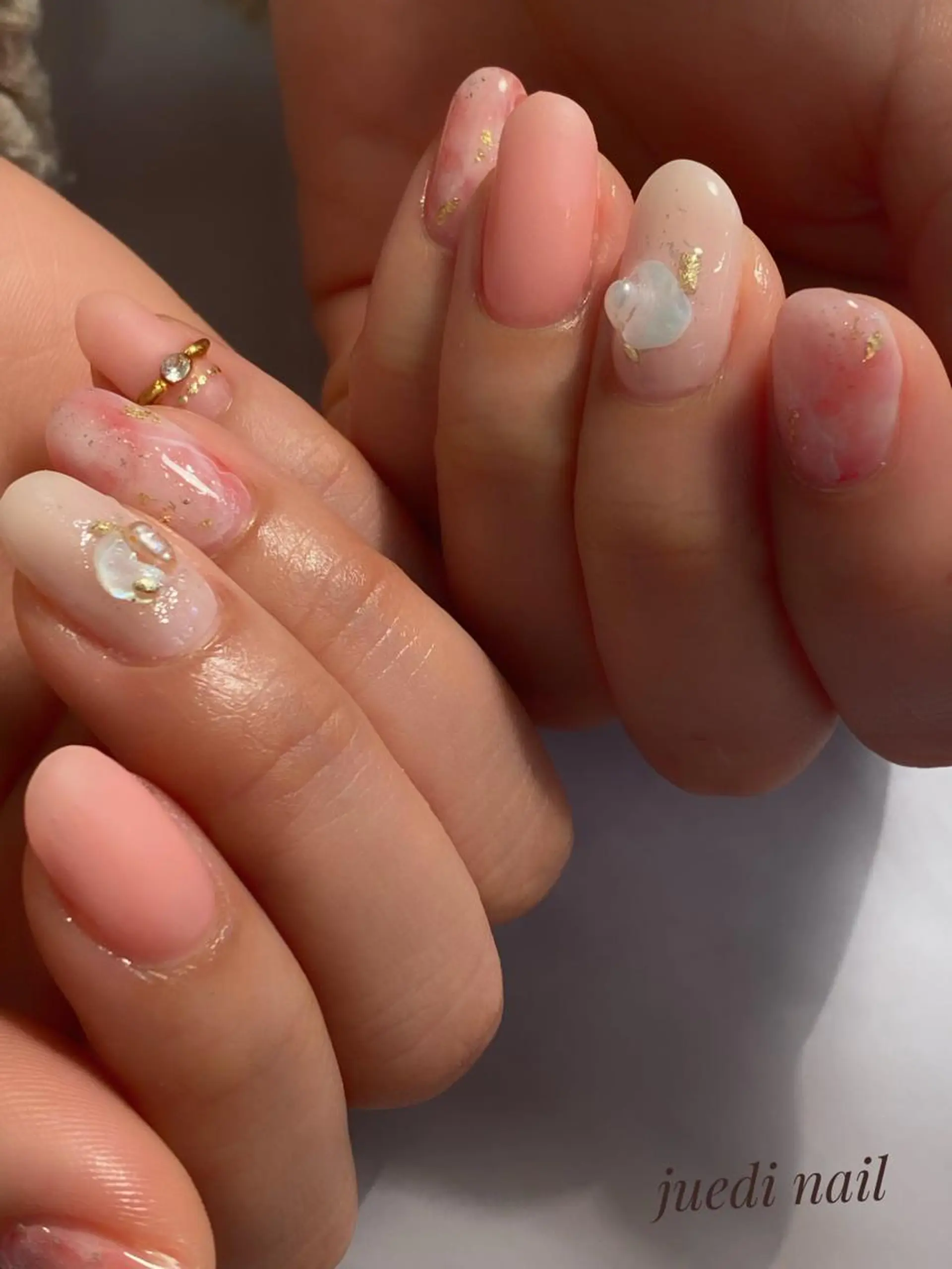 ネイル juedi nail(木曜日のネイル)所属・juedi nail 〜木曜日のネイル〜のネイルデザイン