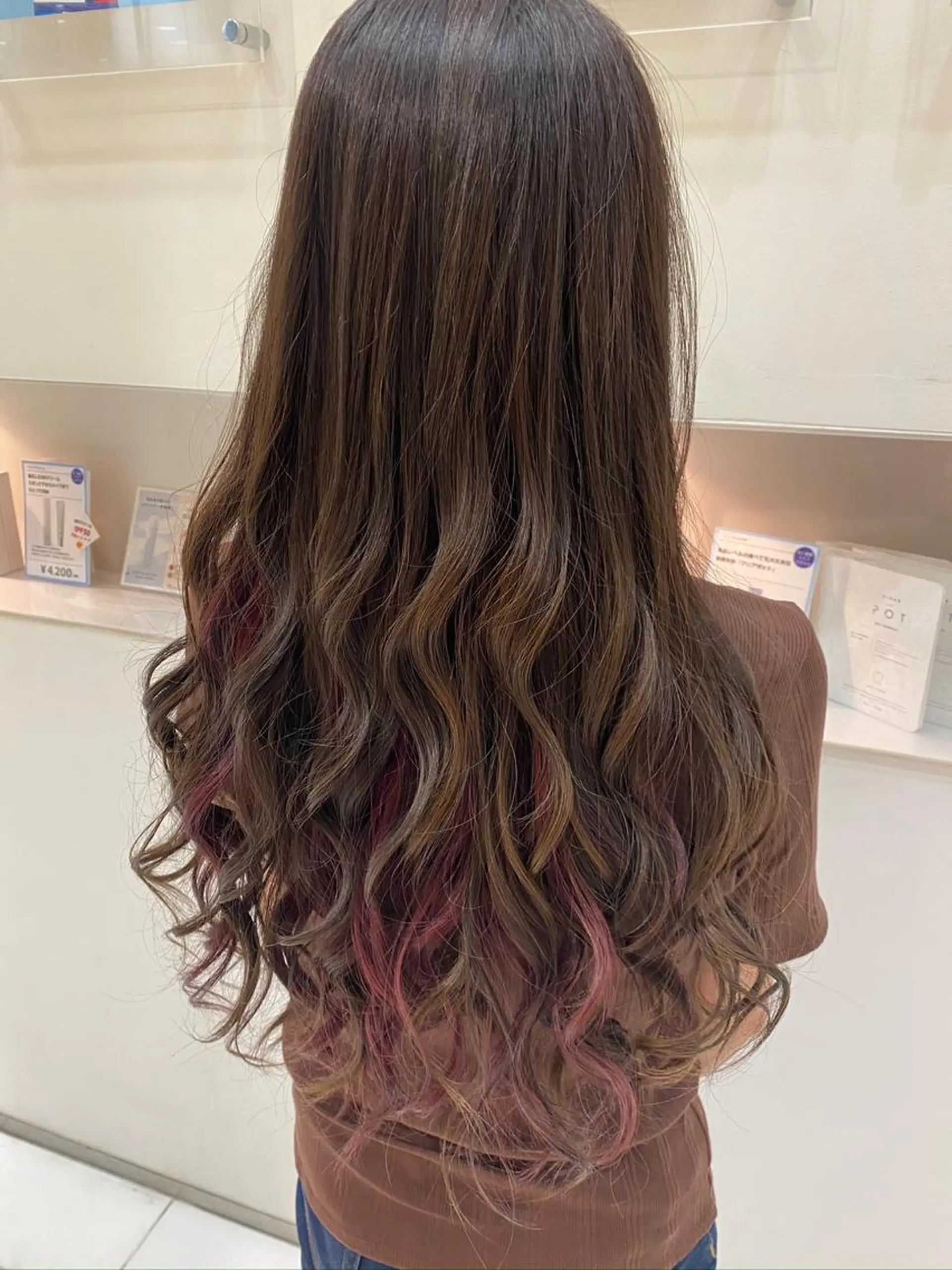 ロング カラー ピンクカラー SHOTA 大人ショートのヘアスタイル