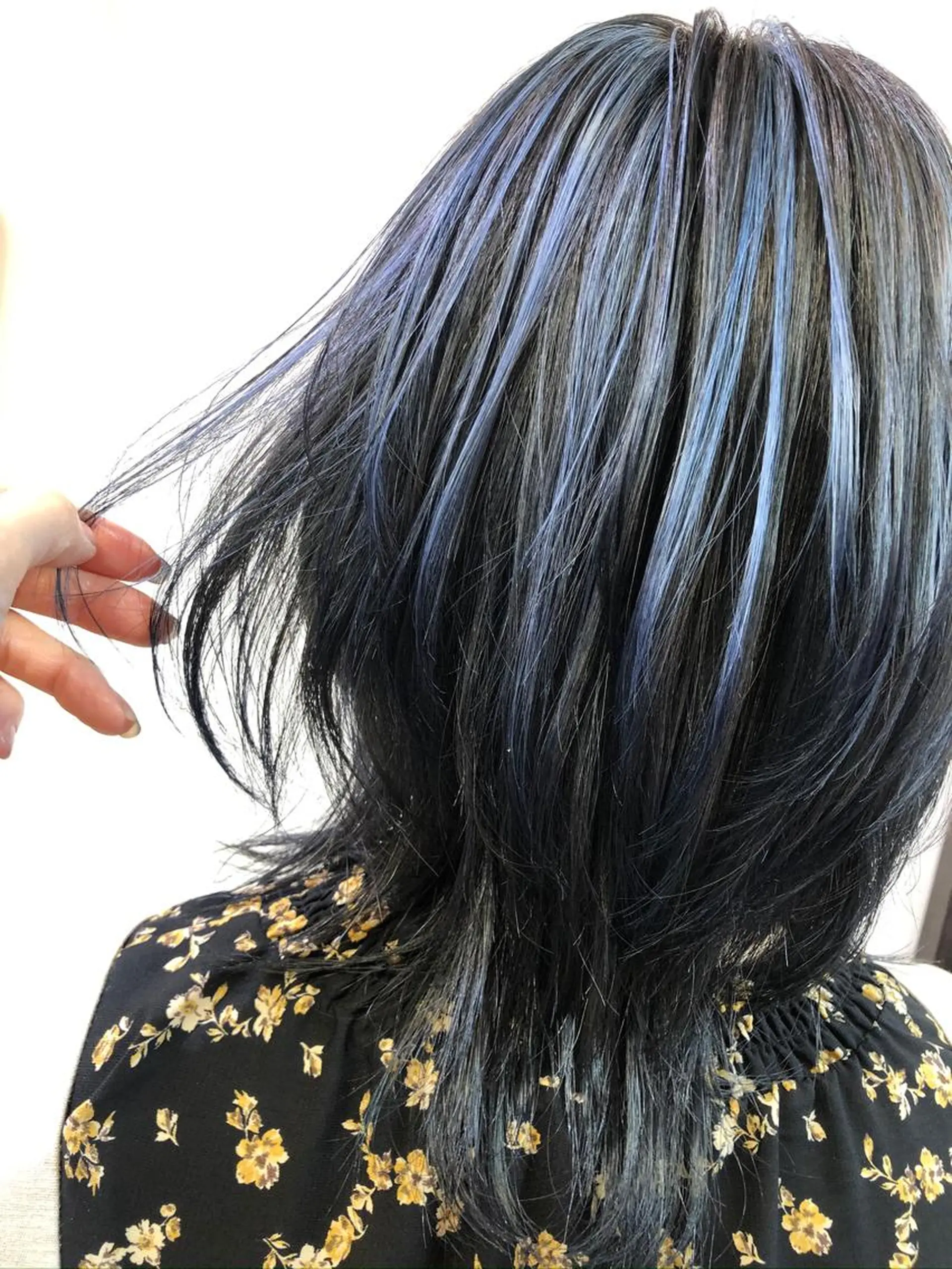 セミロング カラー コレットヘアー 田中アヤノのヘアスタイル