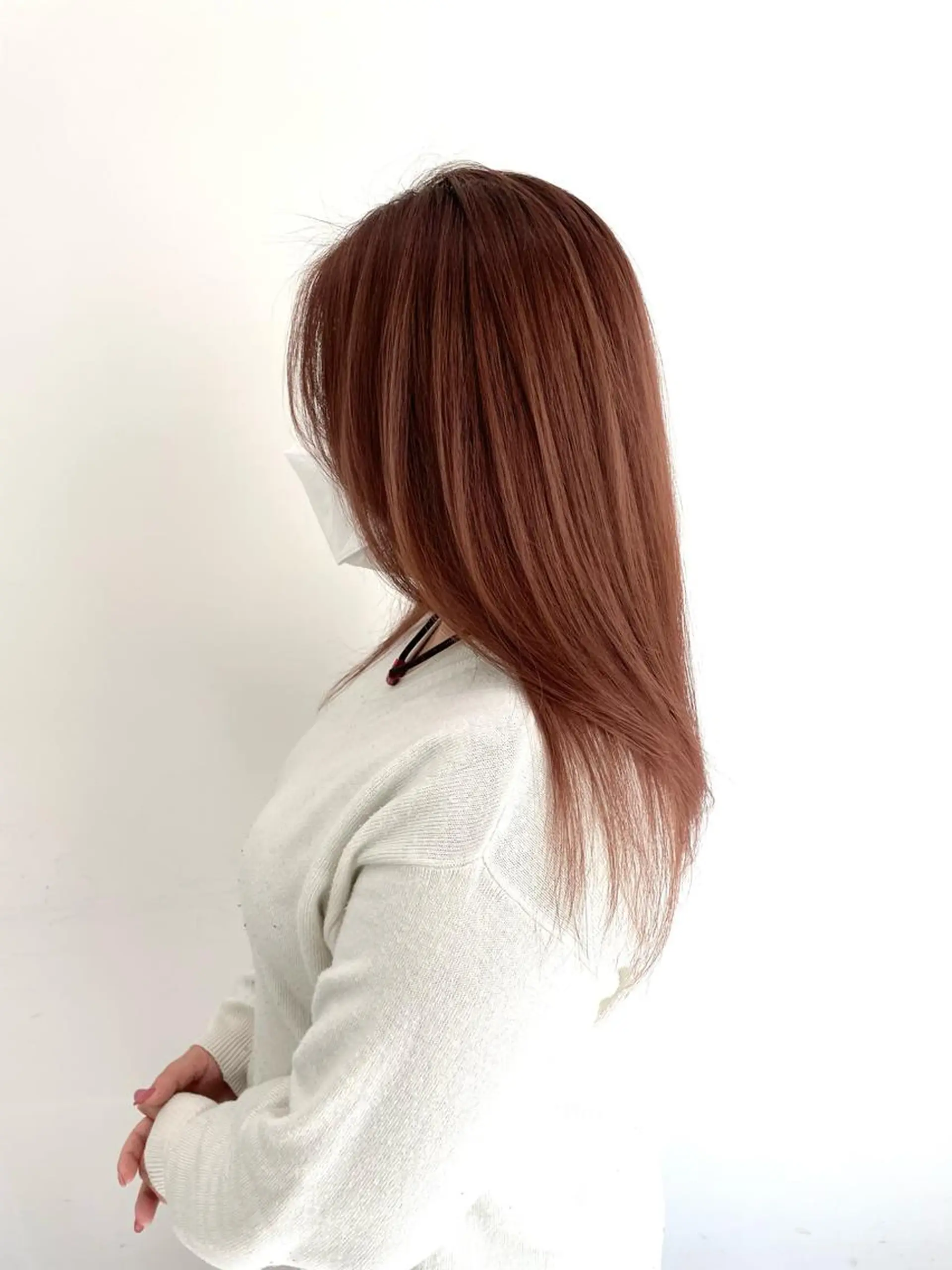 セミロング 明石 歩樹のヘアスタイル