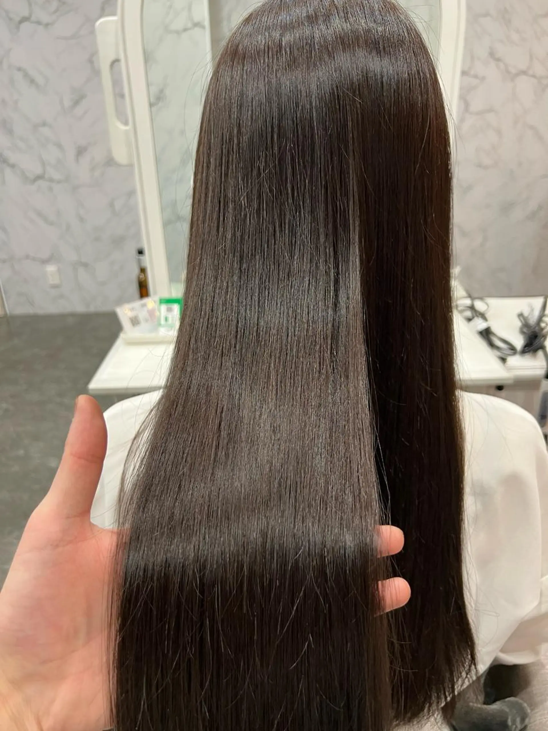 ロング ヘアカラー トリートメント PARIS hair salon所属・秋葉原　柏木絢汰 ✨当日予約okのヘアスタイル