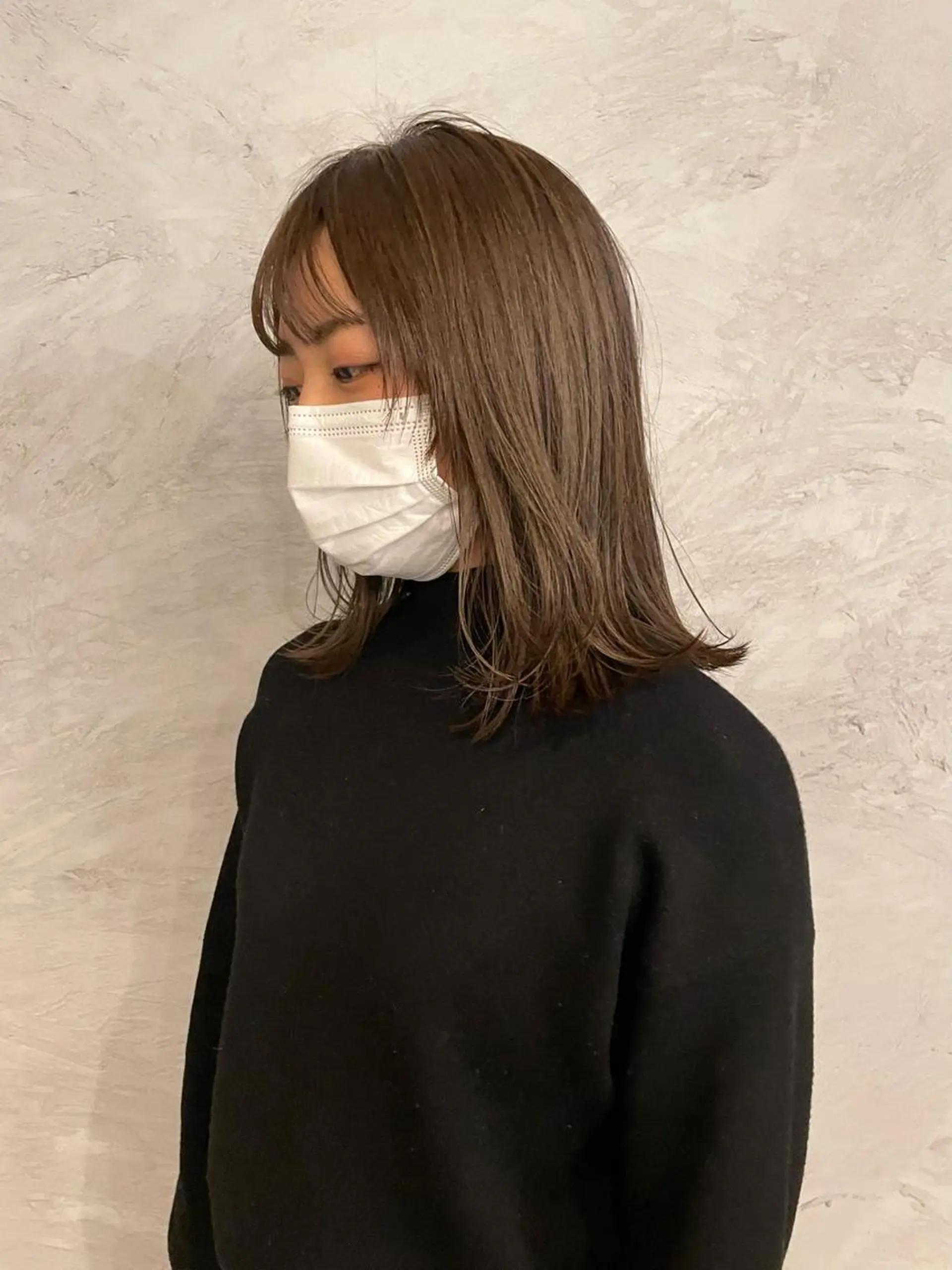 ミディアム レイヤーカット イズミ ナナコのヘアスタイル