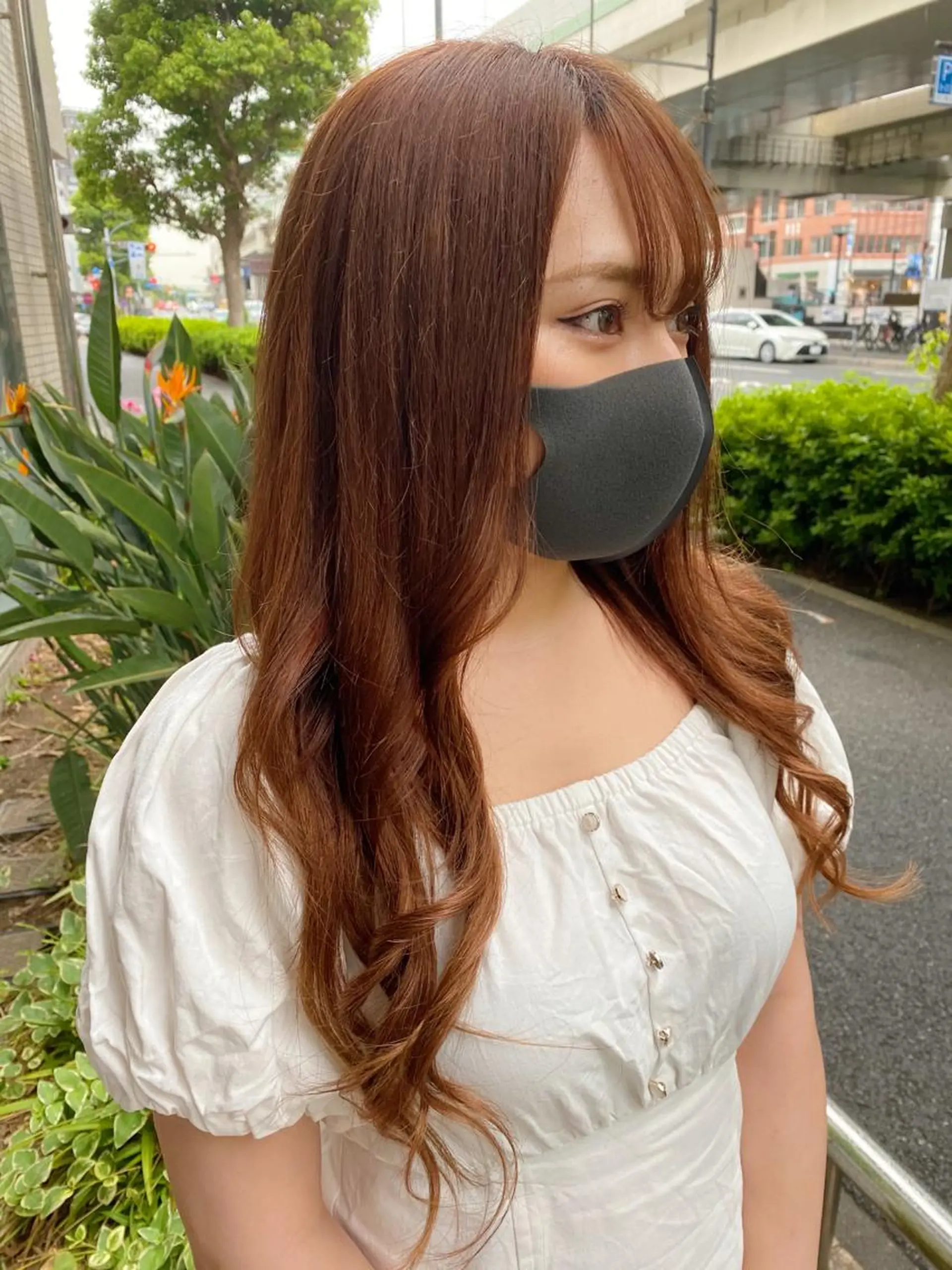 ロング カラー モモカ/ハイトーン /バレイヤージュのヘアスタイル