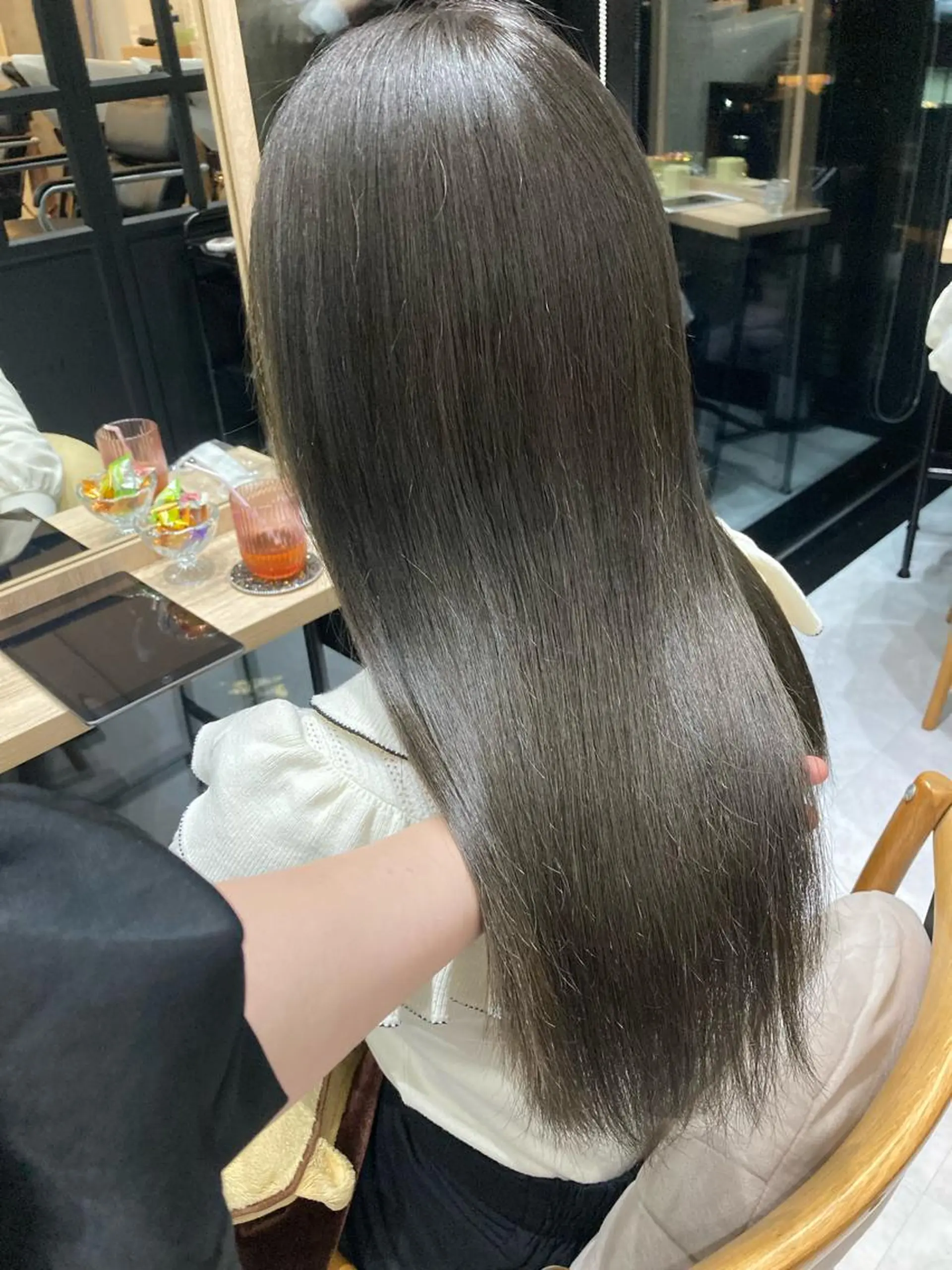 ロング カット ヘアカラー トリートメント ✨色持ちの良い艶 カラー✨蟹江真世のヘアスタイル