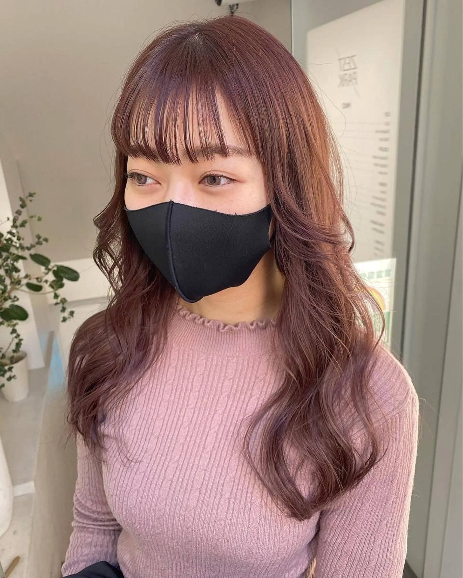 ロング カラー ベージュカラー ピンクカラー ピンクベージュ ワンカールで盛れる レイヤー🎀Macoのヘアスタイル