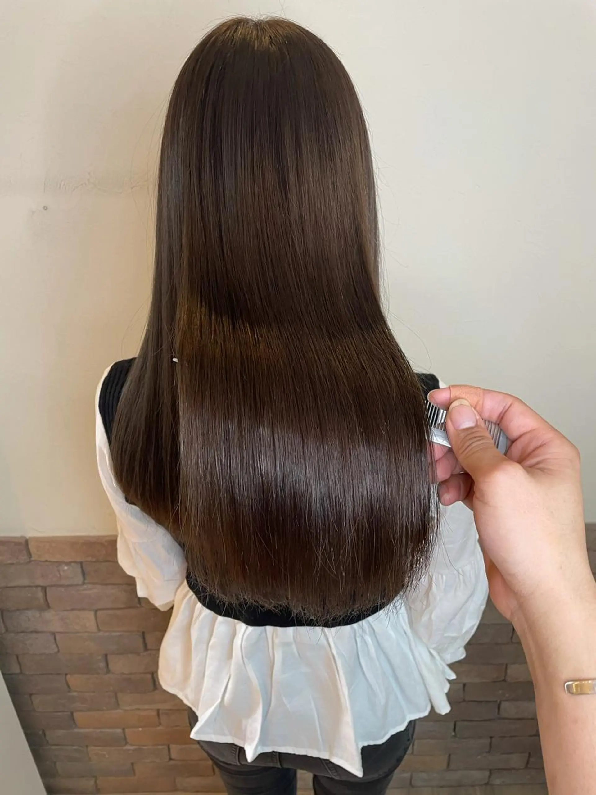 ロング 藤田一輝 【美髪職人】のヘアスタイル