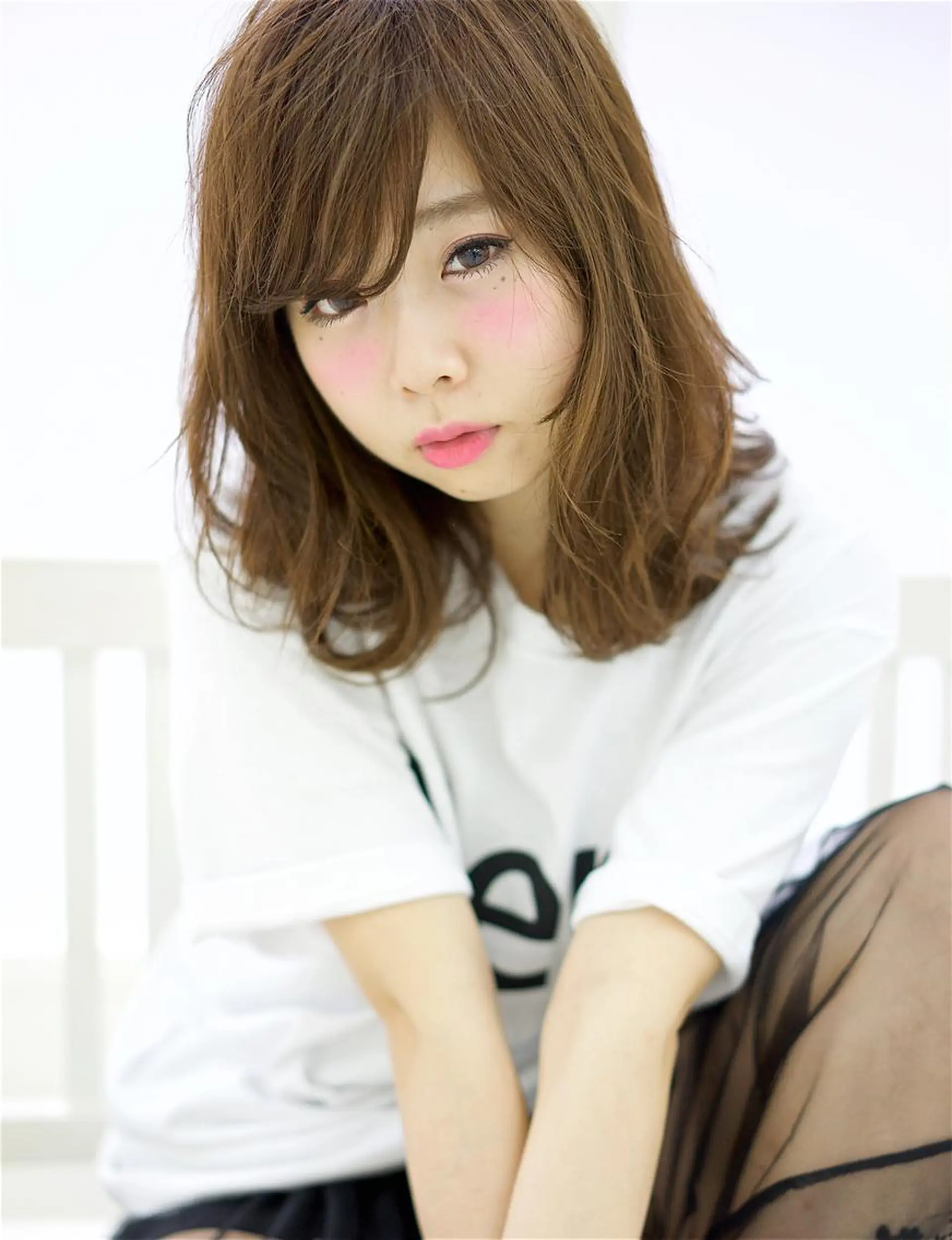 ミディアム シースルーバング 小顔カット 元重 宣博のヘアスタイル