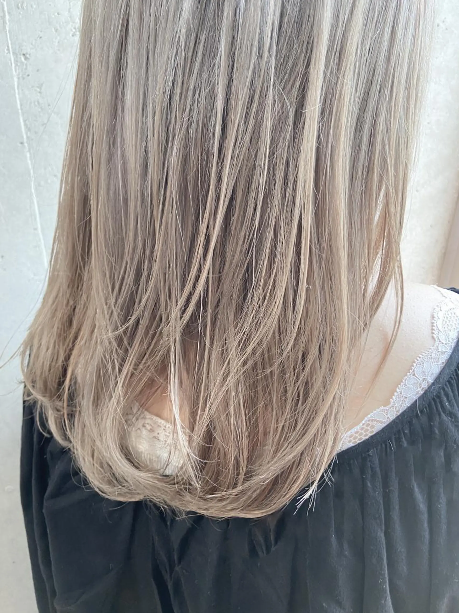 セミロング ヘアカラー トリートメント 川端 康介のヘアスタイル