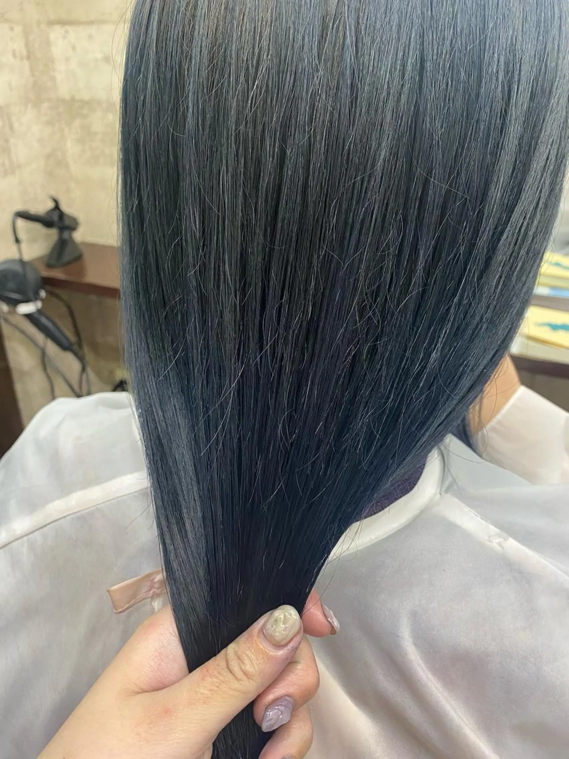 セミロング 立野 希沙のヘアスタイル