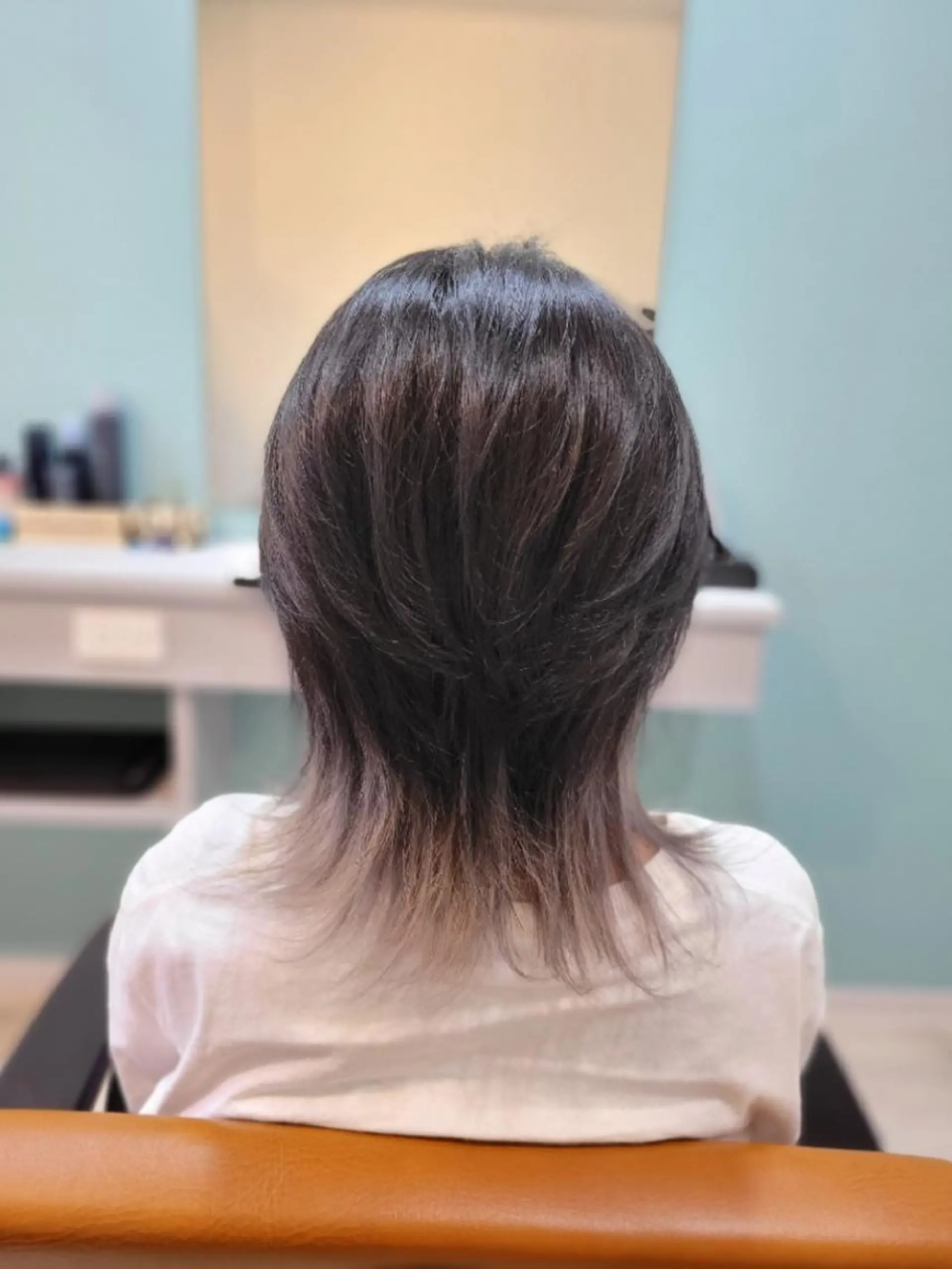 ミディアム くびれヘア ウルフカット カット Hair Stylist MAFUYU所属・ハイライト/カラー ⭐中村真冬のヘアスタイル