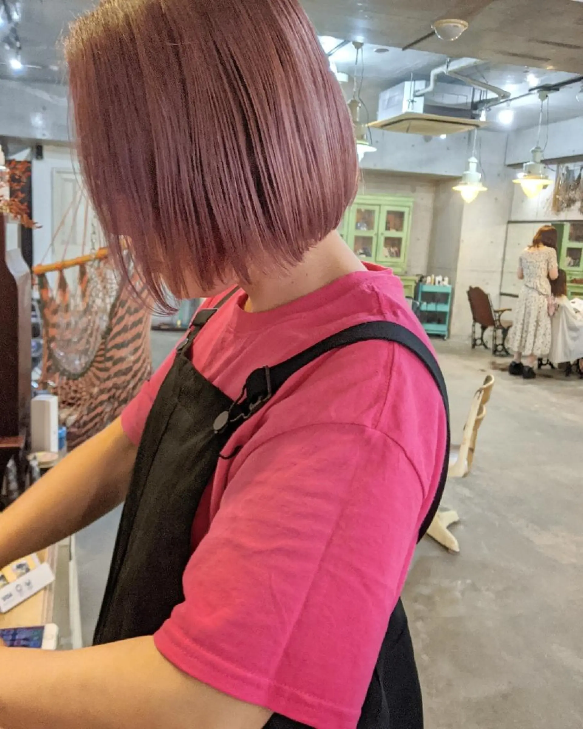 ショート カット ヘアカラー トリートメント mowen RUIのヘアスタイル