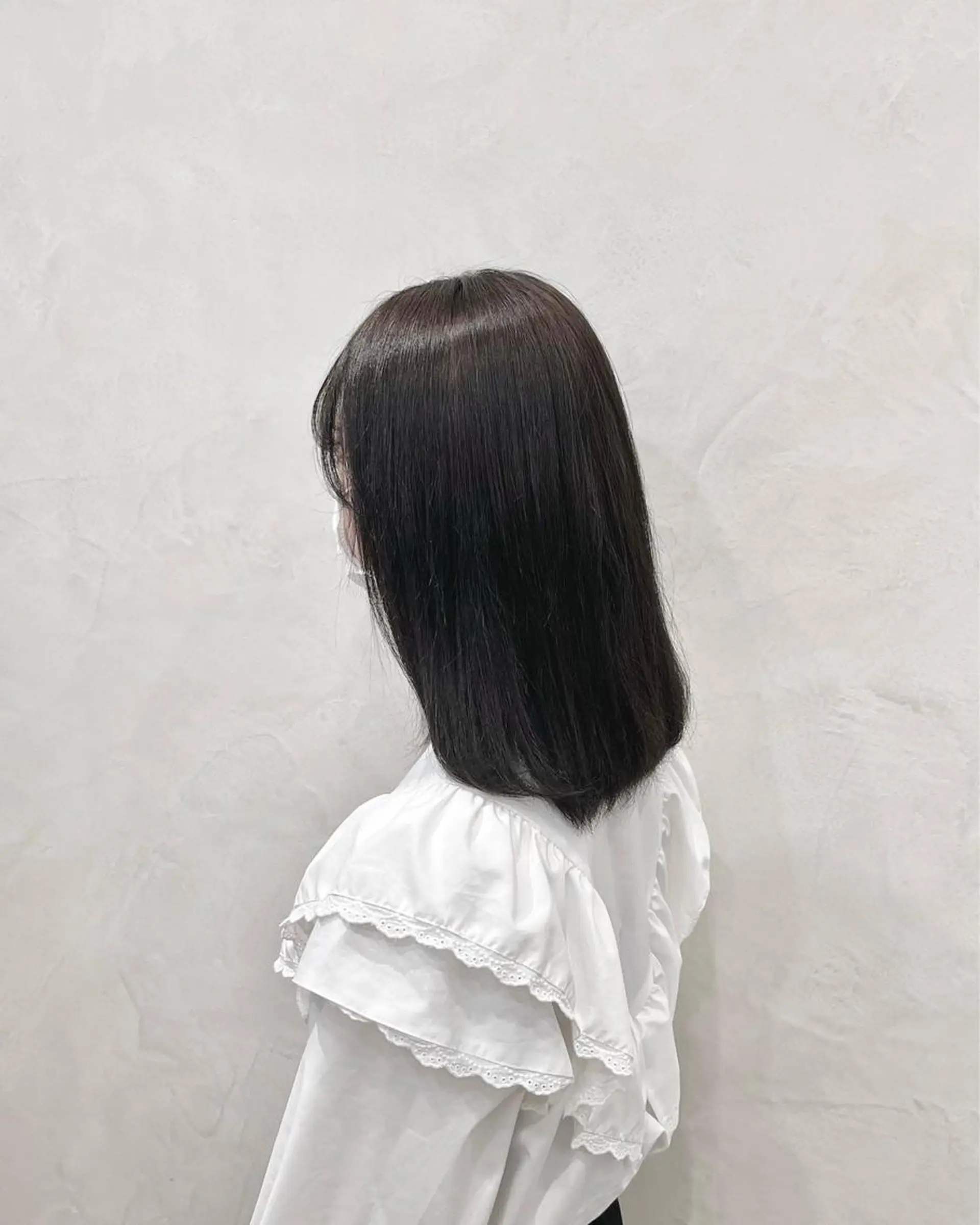 セミロング カラー アッシュ アッシュブラウン ブラウンカラー ブリーチ縮毛矯正 あすまのヘアスタイル