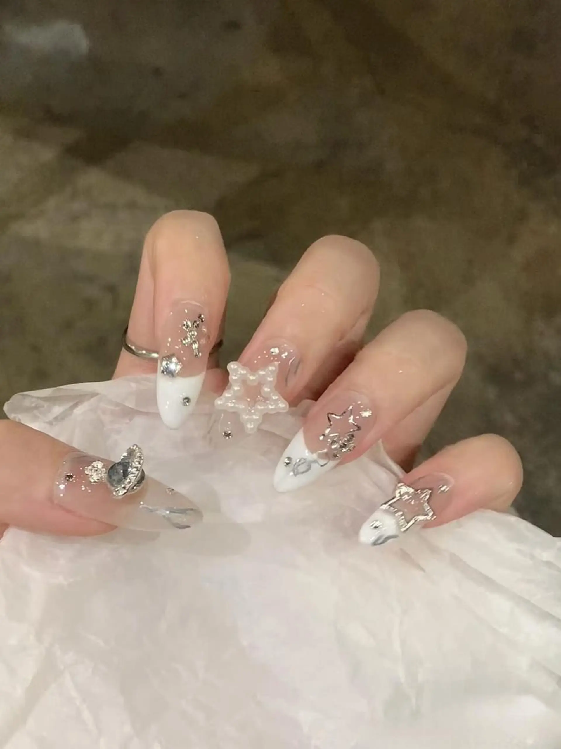 ネイル 長さ出し フレンチネイル グラデーション 卒業式 マグネットネイル ハンドネイル MIHANA SAKURAのネイルデザイン