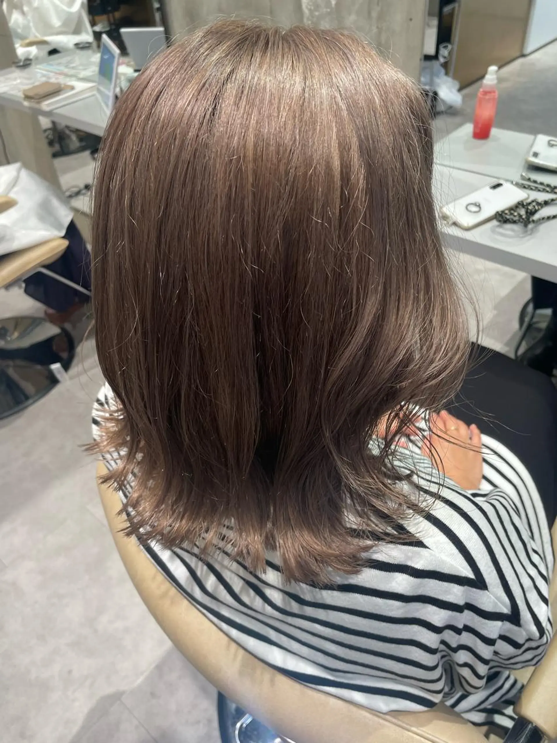ミディアム カラー カット ヘアカラー トリートメント ☀️海外レイヤー 🇺🇸/ヒナコのヘアスタイル