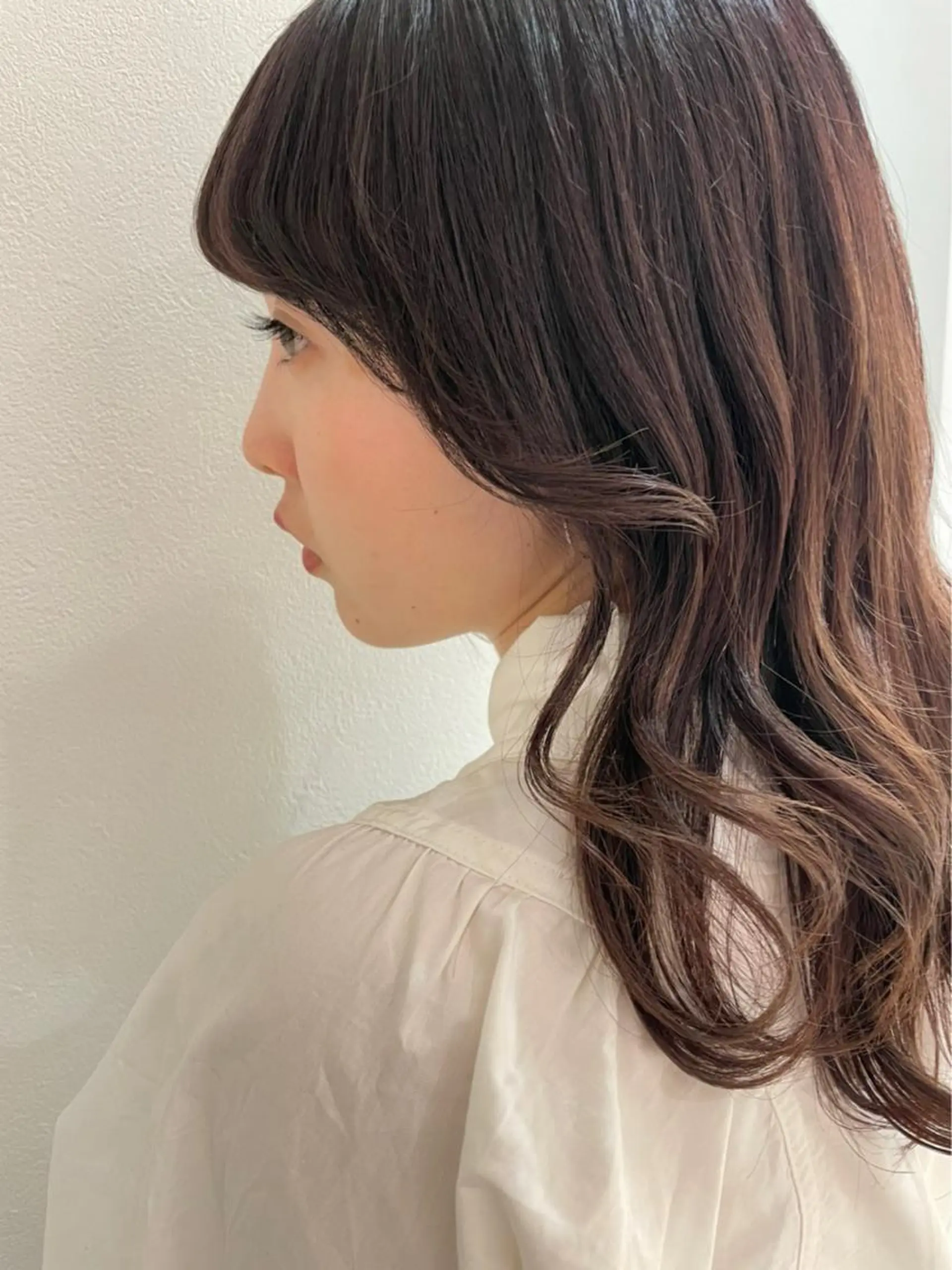 カラー 渡部凌我 小顔ウルフ ハイトーンカラーのヘアスタイル