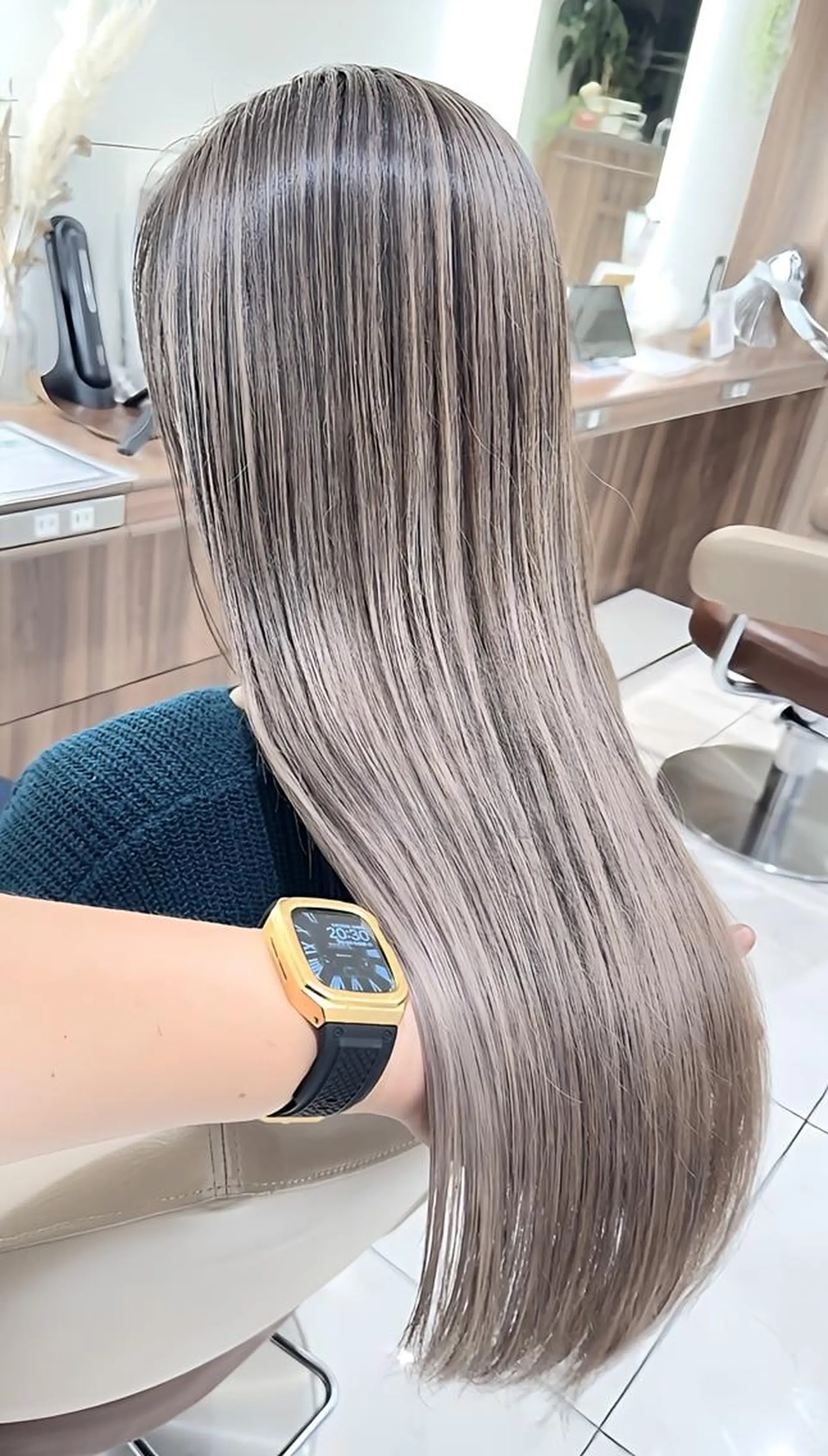 カラー セミロング 髪質改善 ヘアカラー トリートメント 髪質改善/縮毛矯正 /カラー/篠塚菜々子のヘアスタイル