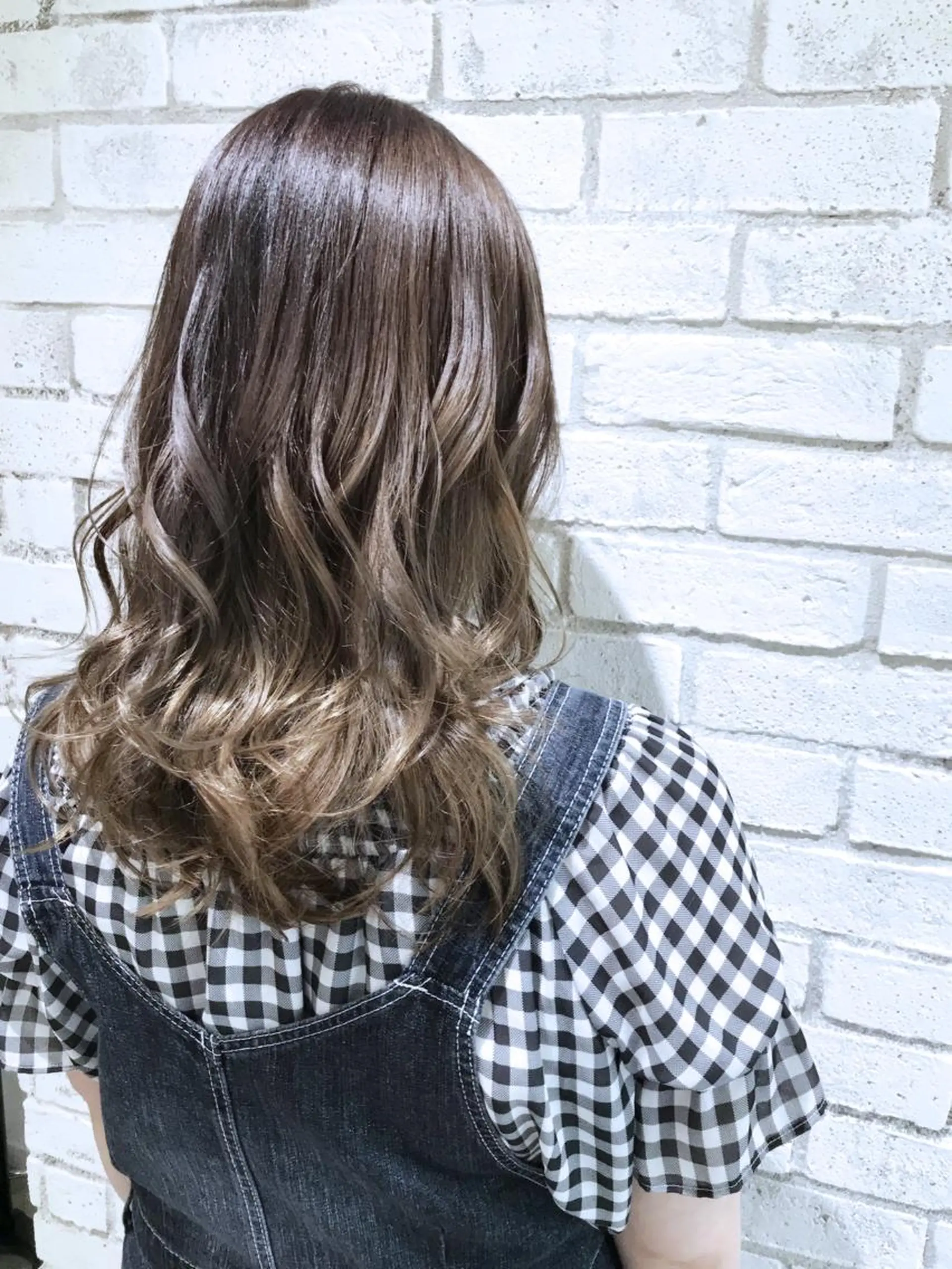 セミロング カラー パーマ ヘアアレンジ メンズ キッズ ネイル マツエク・マツパ ヘアカラー バレイヤージュ/ 髪質改善/渡邉悟🌱のヘアスタイル