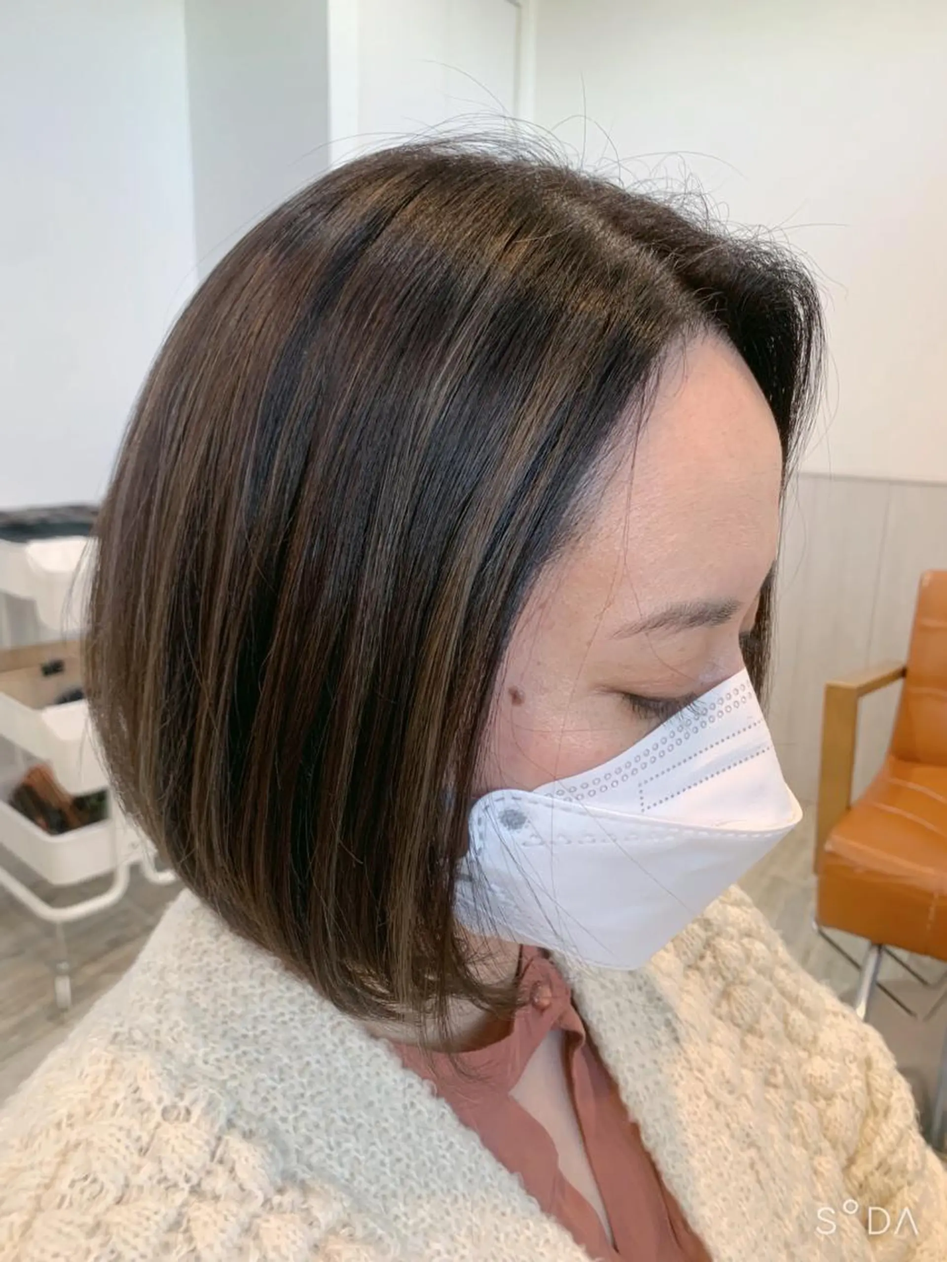 ミディアム ナガサカ サチのヘアスタイル