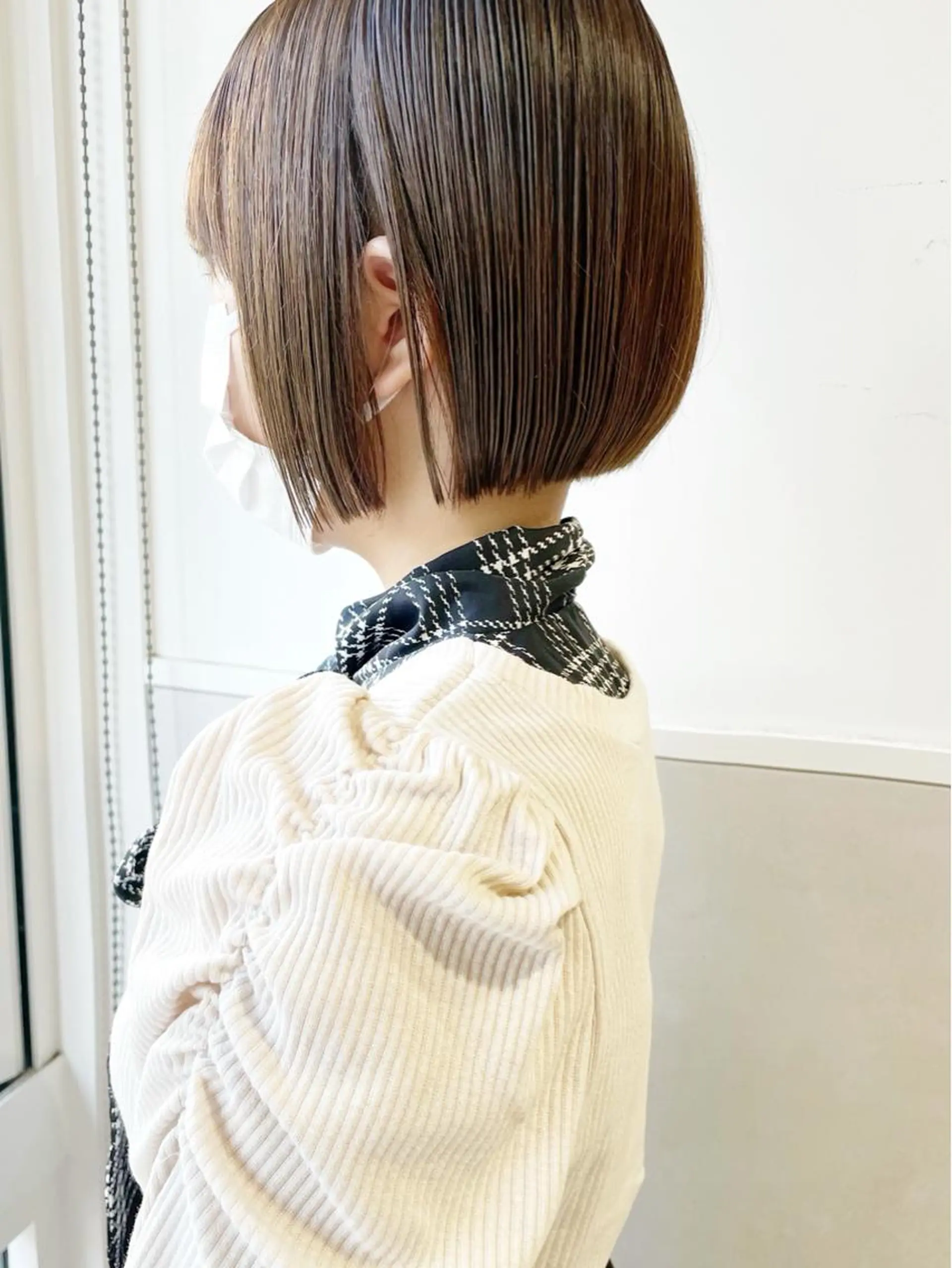 ショート カラー ベージュカラー ボブ 齋藤 咲のヘアスタイル