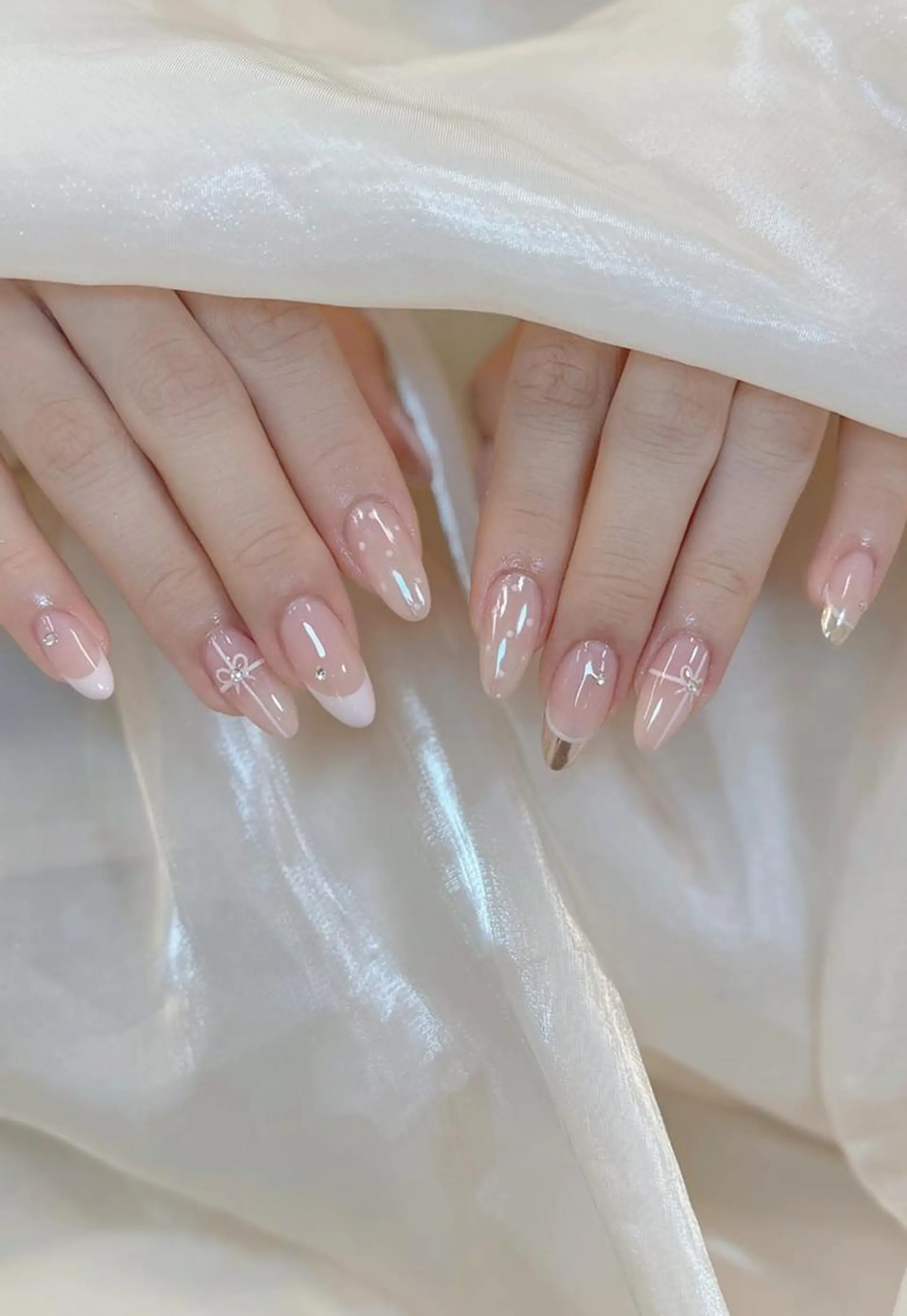 ネイル ハンドネイル ハンドケア RAFFINE haru🦋🩵のネイルデザイン