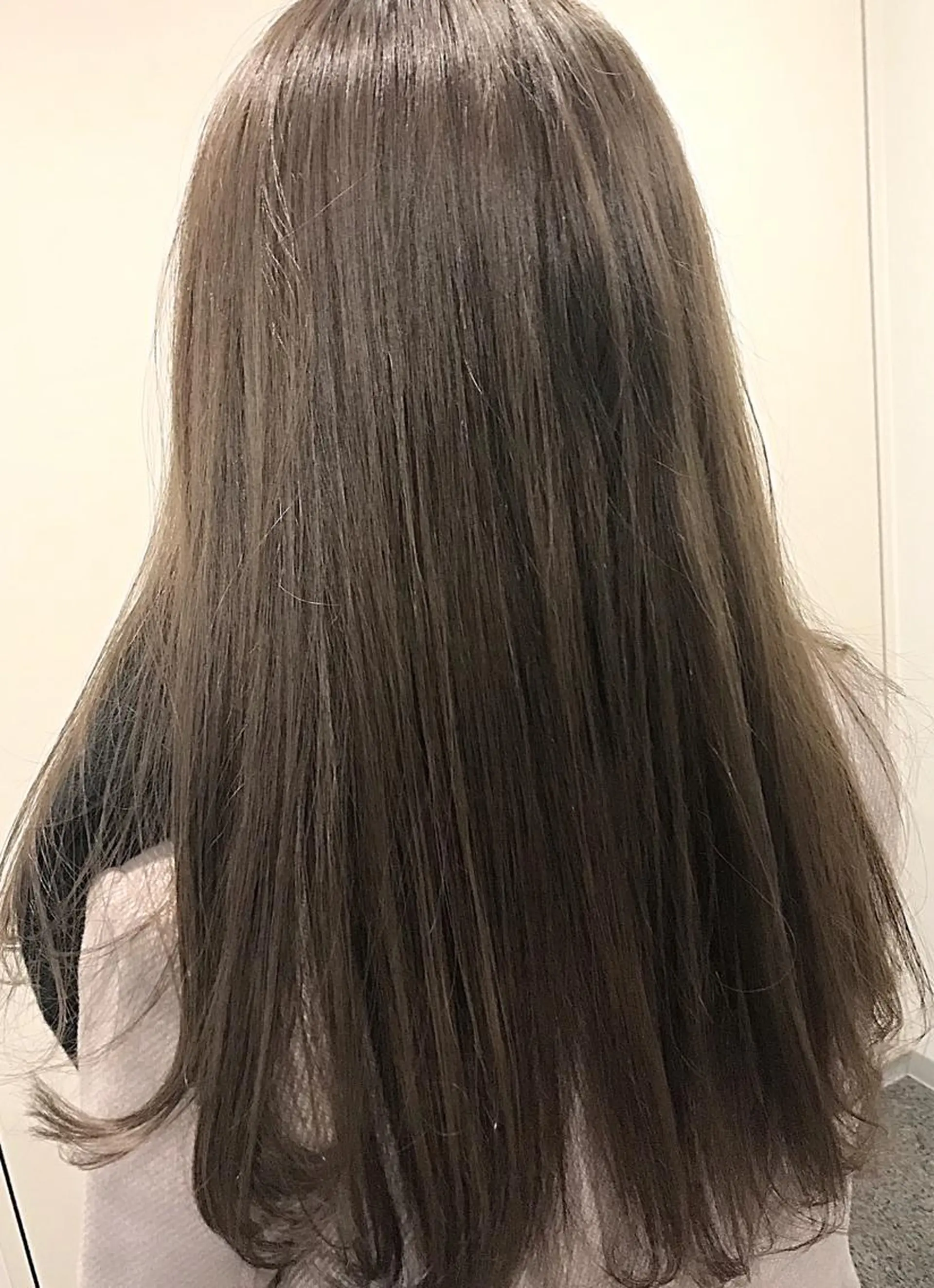 ロング カラー アッシュ カット 縮毛矯正 トリートメント 【髪質改善特化】 ✂︎  jun ✂︎のヘアスタイル