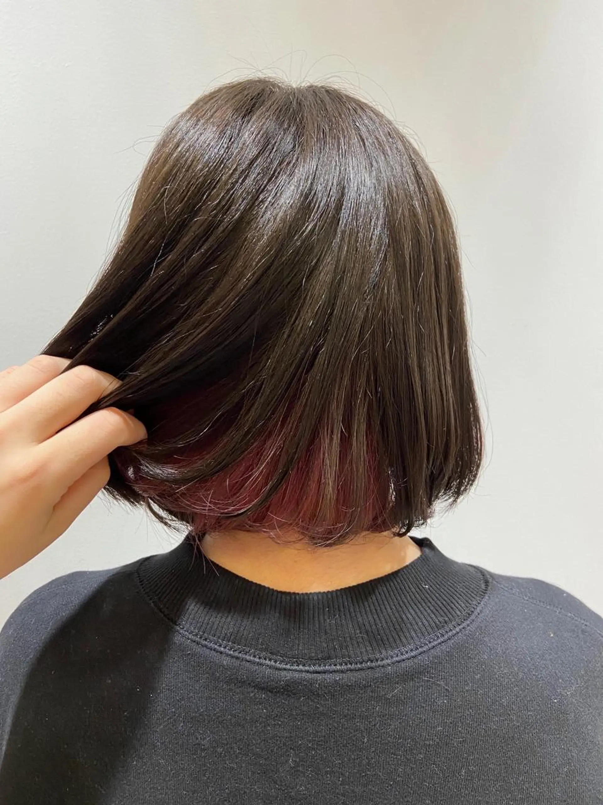 ミディアム カラー ヘアカラー 🐺ウルフ/レイヤー 似合わせ‎🤍沙羅のヘアスタイル