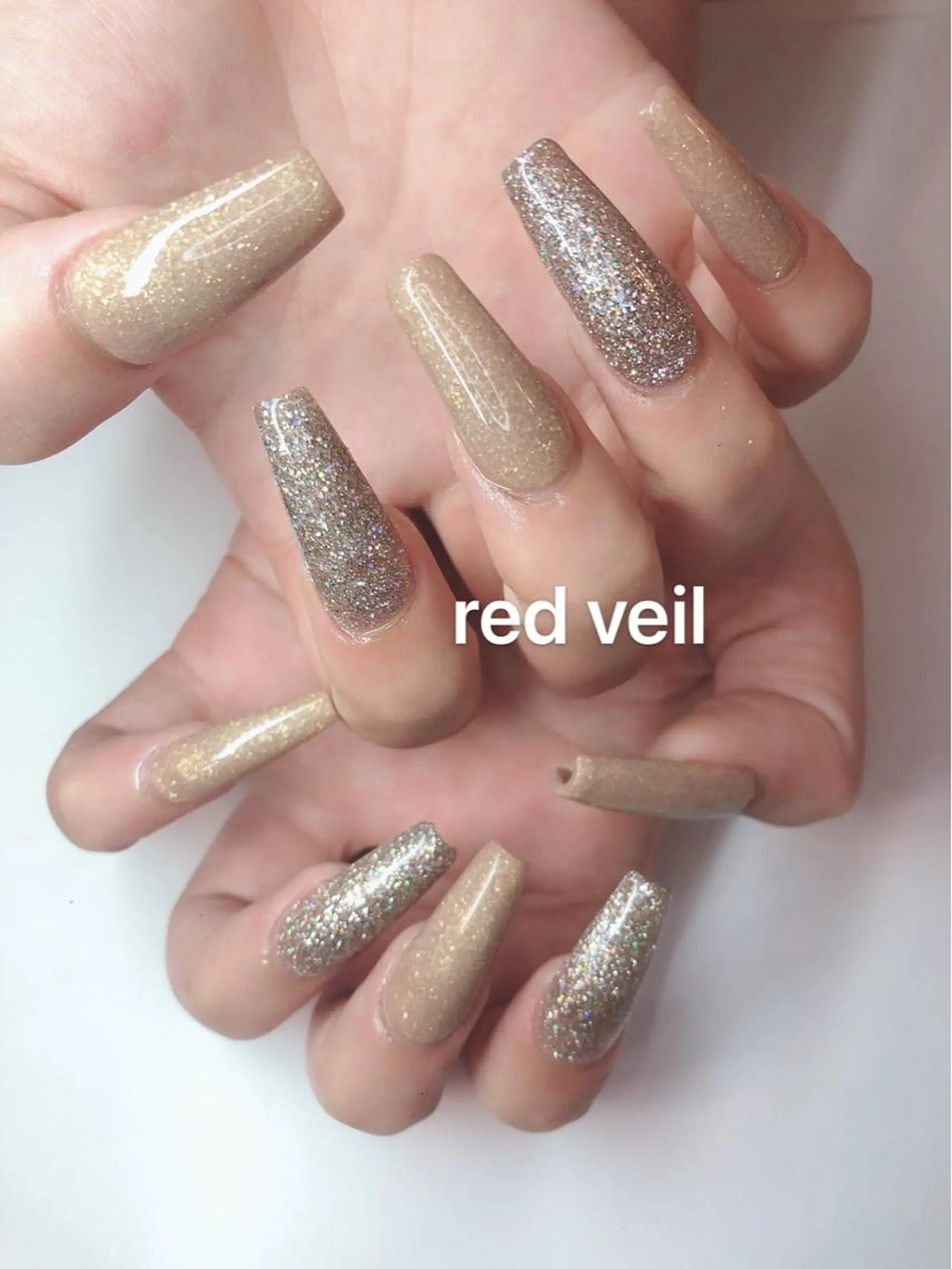 ロング ネイル ロング ロングネイル ハンドネイル 長さ出し専門 nynaのネイルデザイン