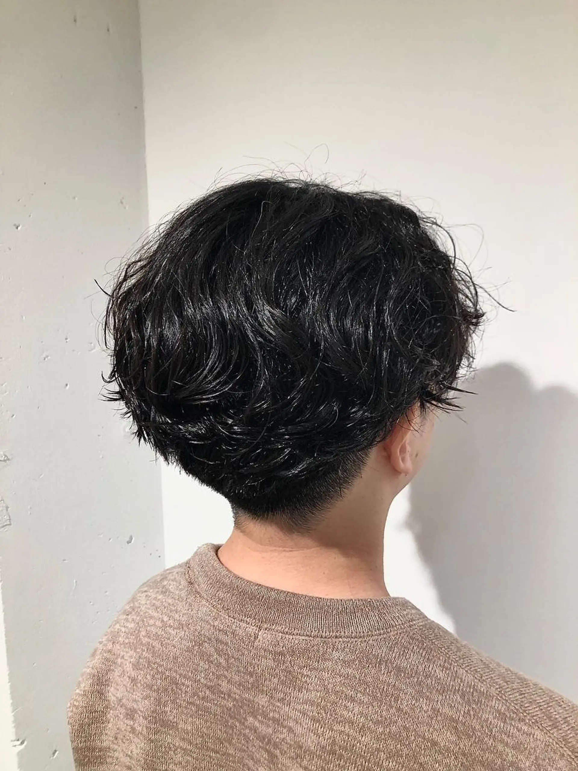 ショート パーマ メンズ アップバング ビジネス マッシュ メンズパーマ メンズツイストパーマ カット 高橋 英彦のヘアスタイル