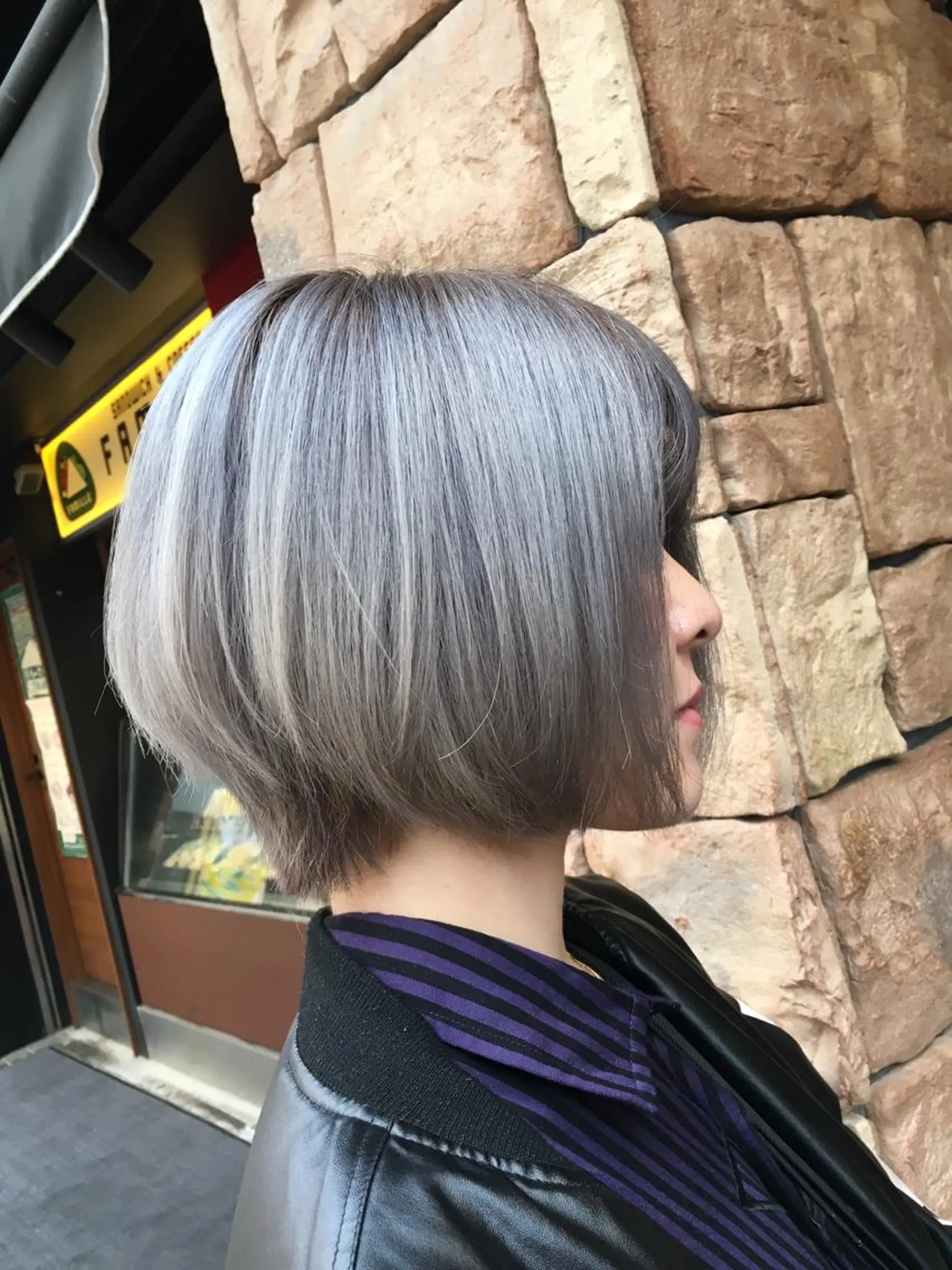 ショート カラー アッシュ カット ヘアカラー トリートメント ヘッドスパ Lee東三国 店長 谷辻誠志のヘアスタイル