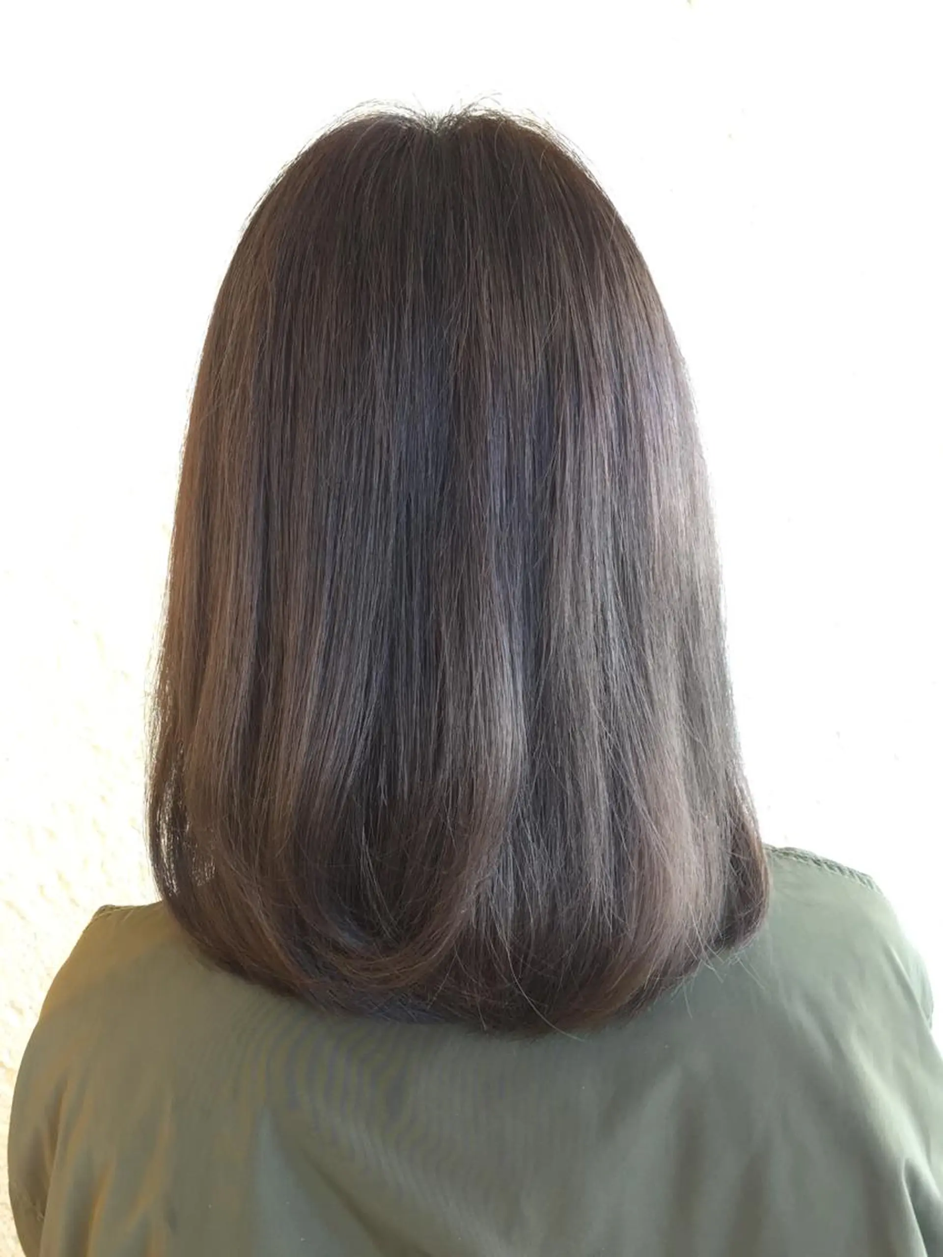 ミディアム カラー ビビデ枚方店　店長 濵添　健太郎のヘアスタイル