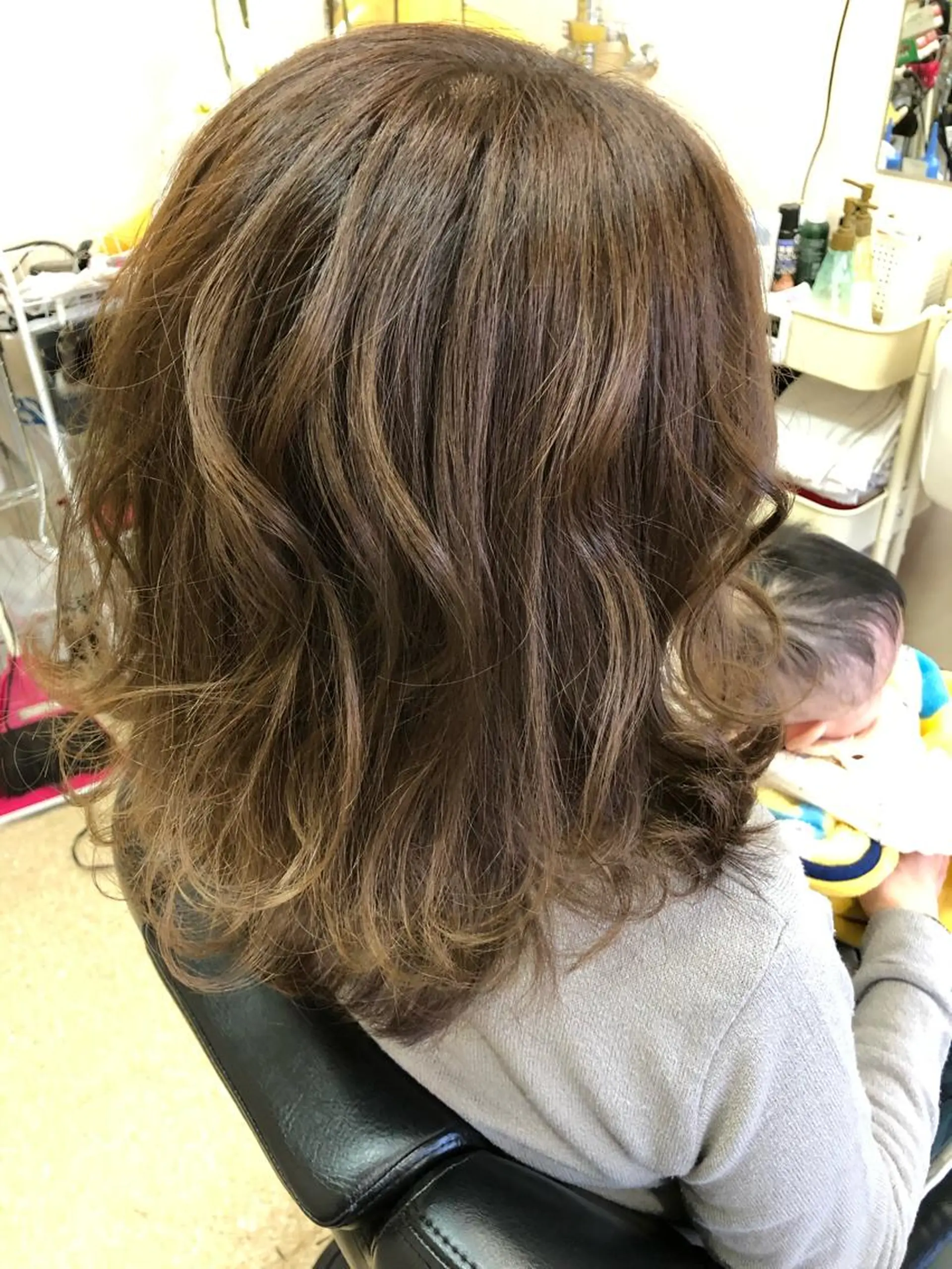 ミディアム 石塚 浩のヘアスタイル