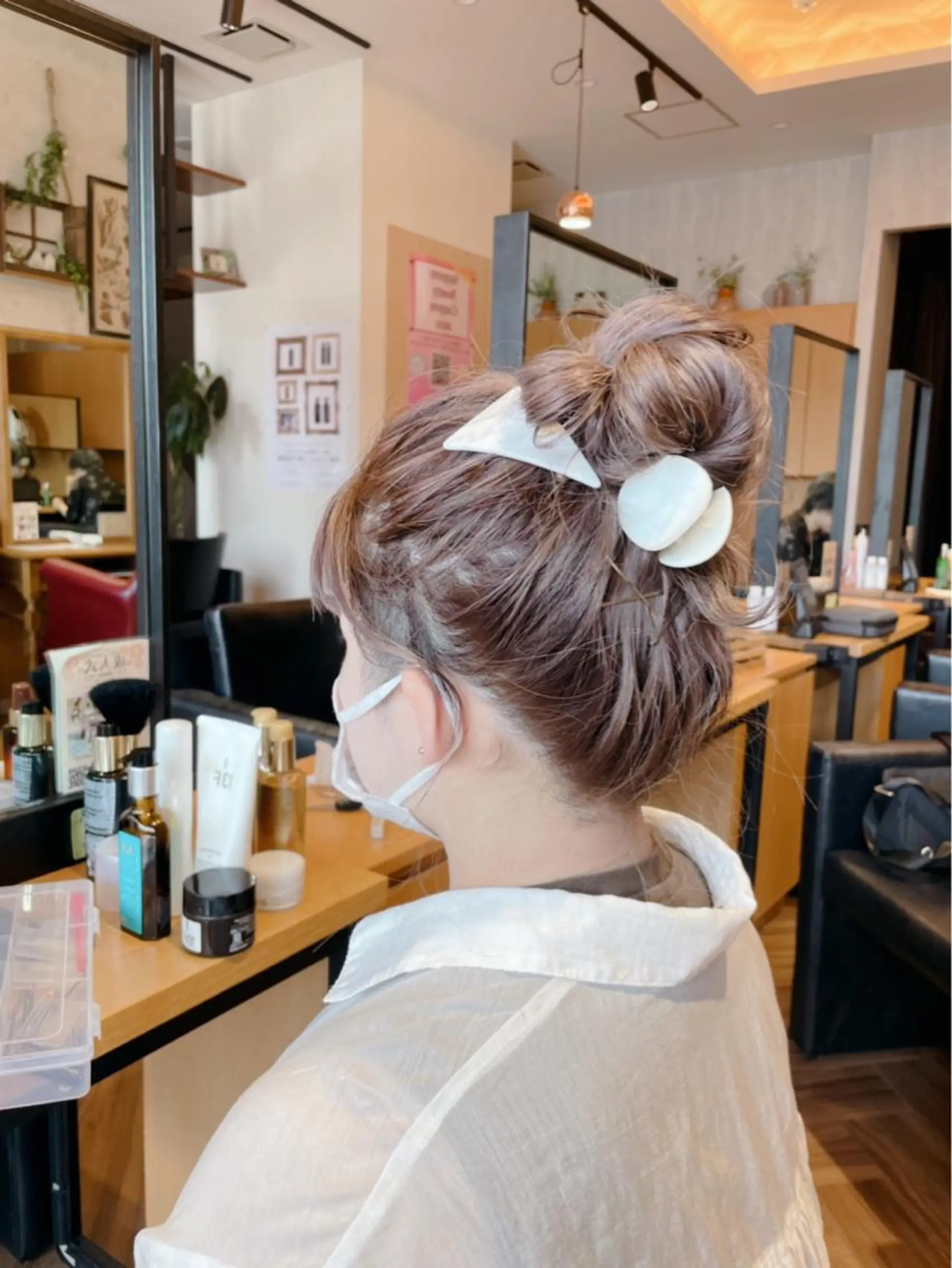 ミディアム ヘアアレンジ WE RULE 札幌店 【ウィールール 札幌店】所属・✨️大人ショート 髙橋朋花のヘアスタイル