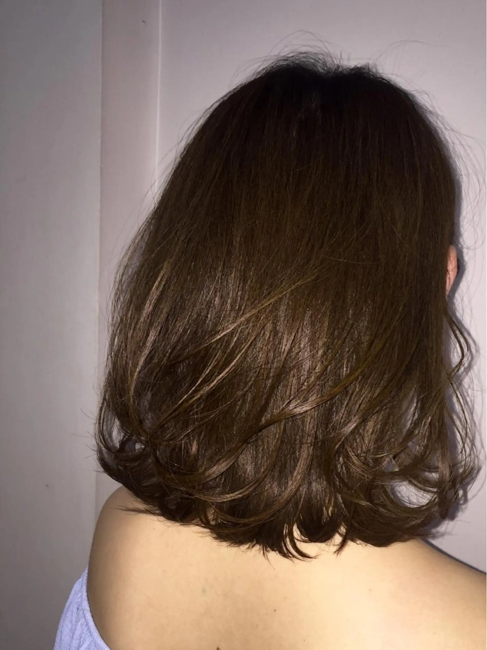 ショート ミディアム セミロング カラー パーマ ベージュカラー 若杉 諒のヘアスタイル