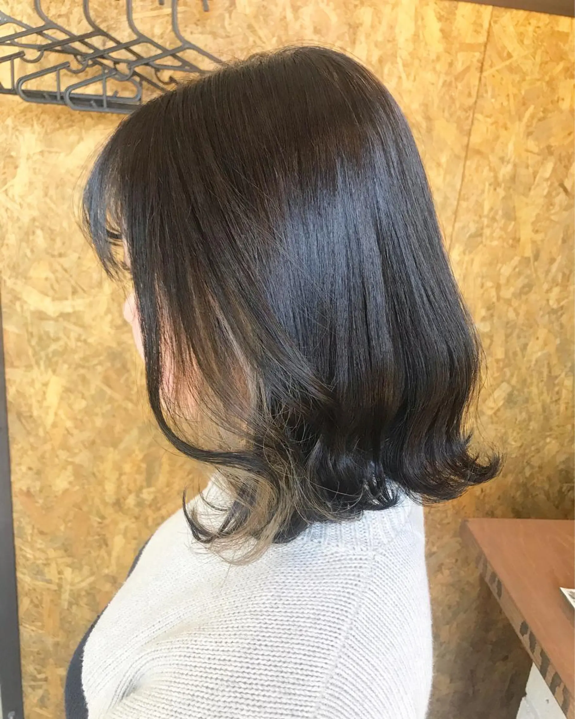 ミディアム カラー uru" すずきさゆりのヘアスタイル