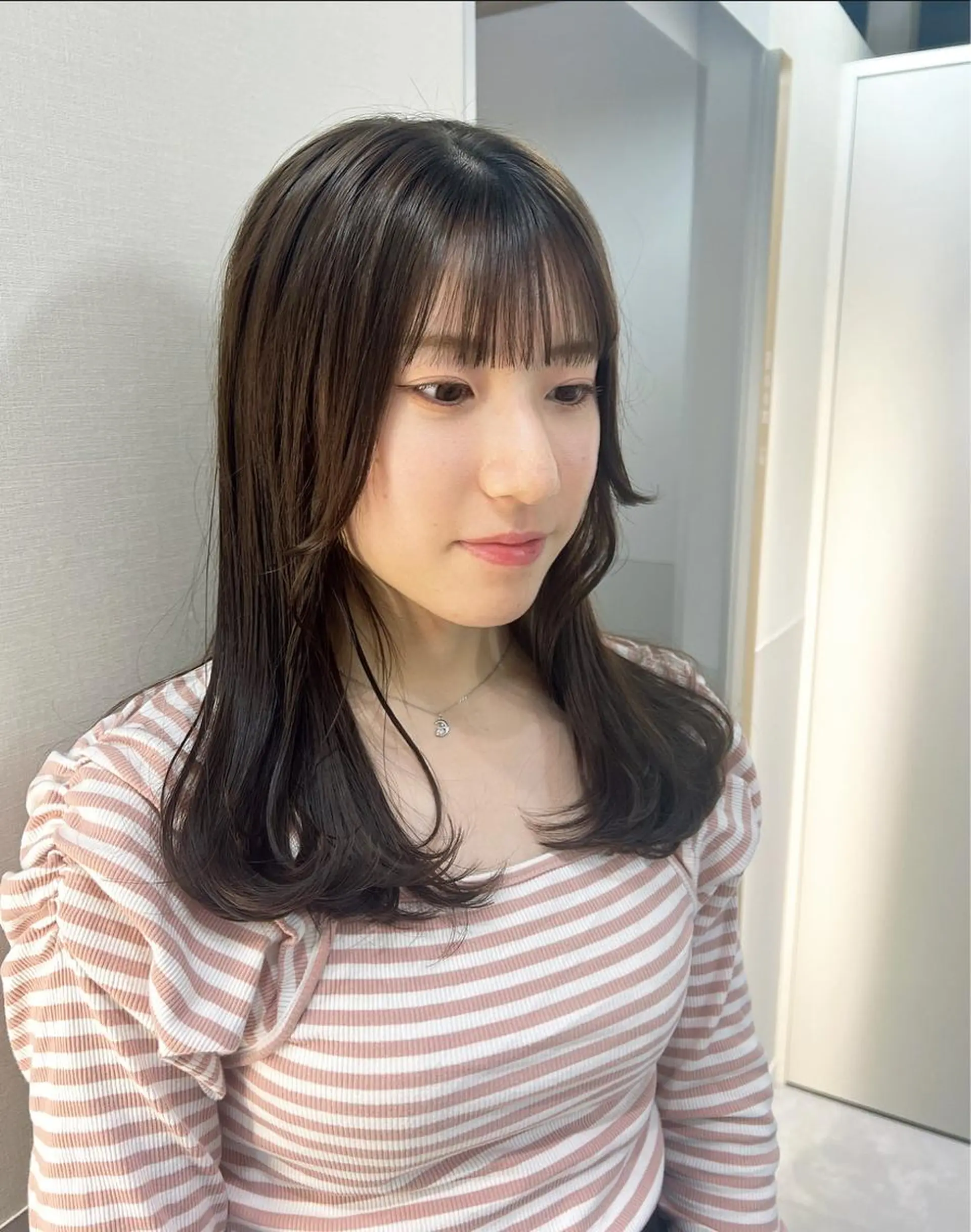 セミロング カラー Maki /Jr.スタイリストのヘアスタイル