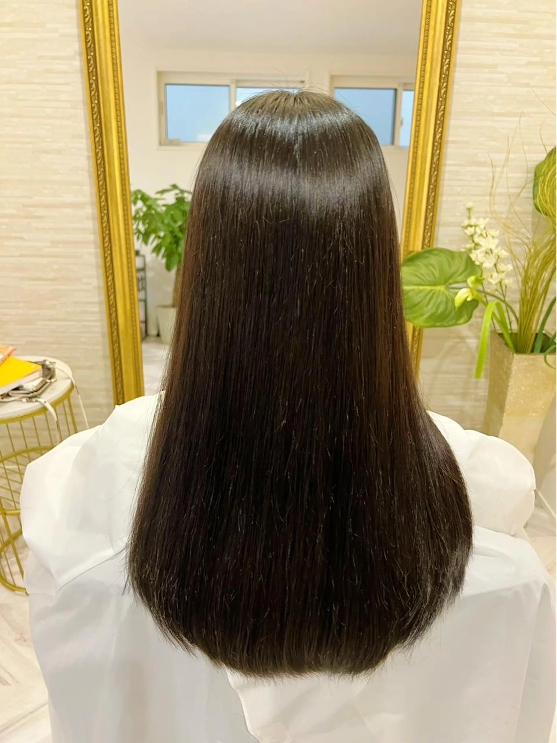 ロング 髪質改善 カット ヘアカラー 縮毛矯正 トリートメント la kaori secretの眉毛・アイブロウイメージ