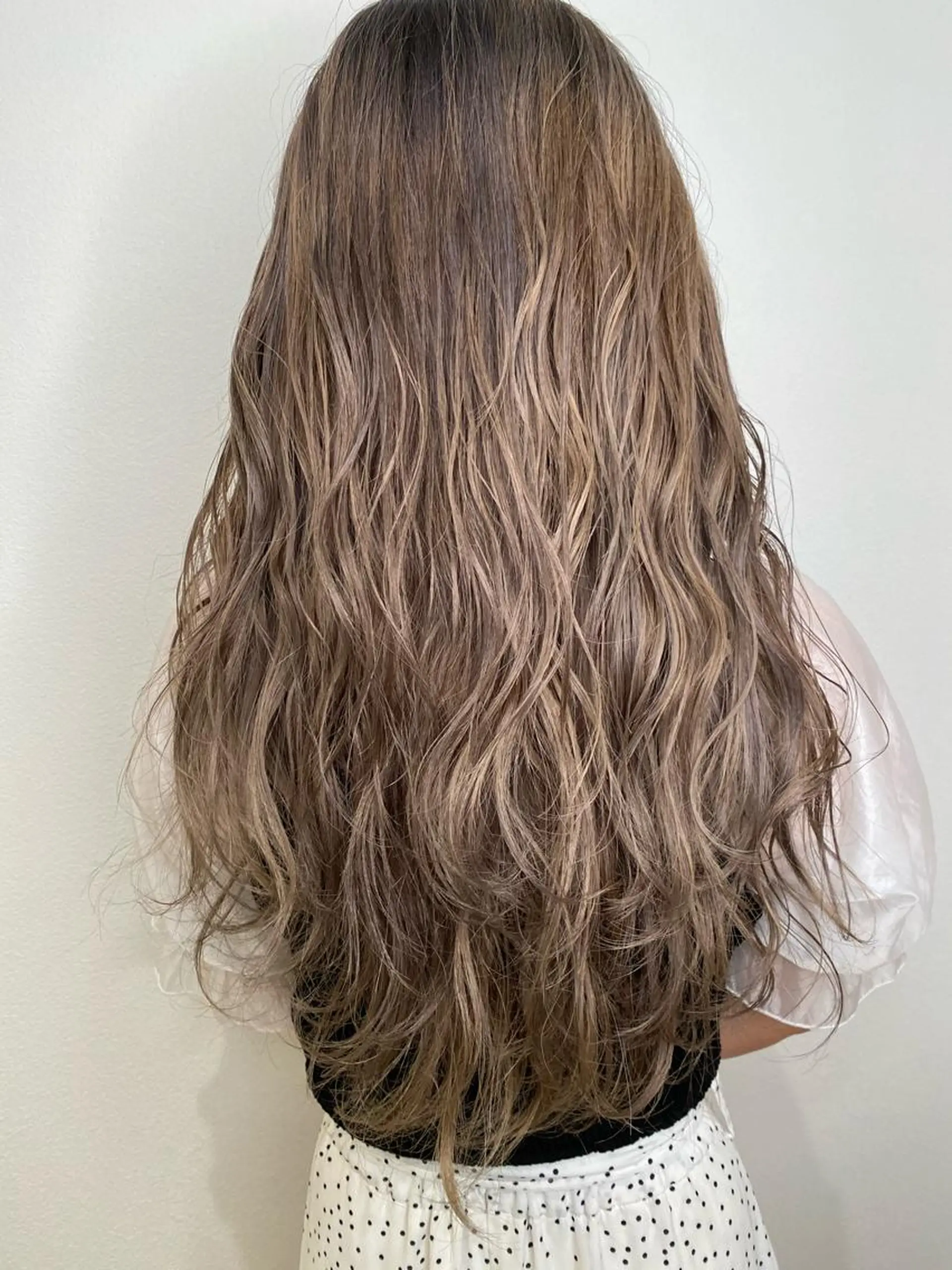 ロング カラー ハイトーンカラー ヘアカラー トリートメント 🍀小川大輔🍀 ボブ/ブリーチ🥇のヘアスタイル
