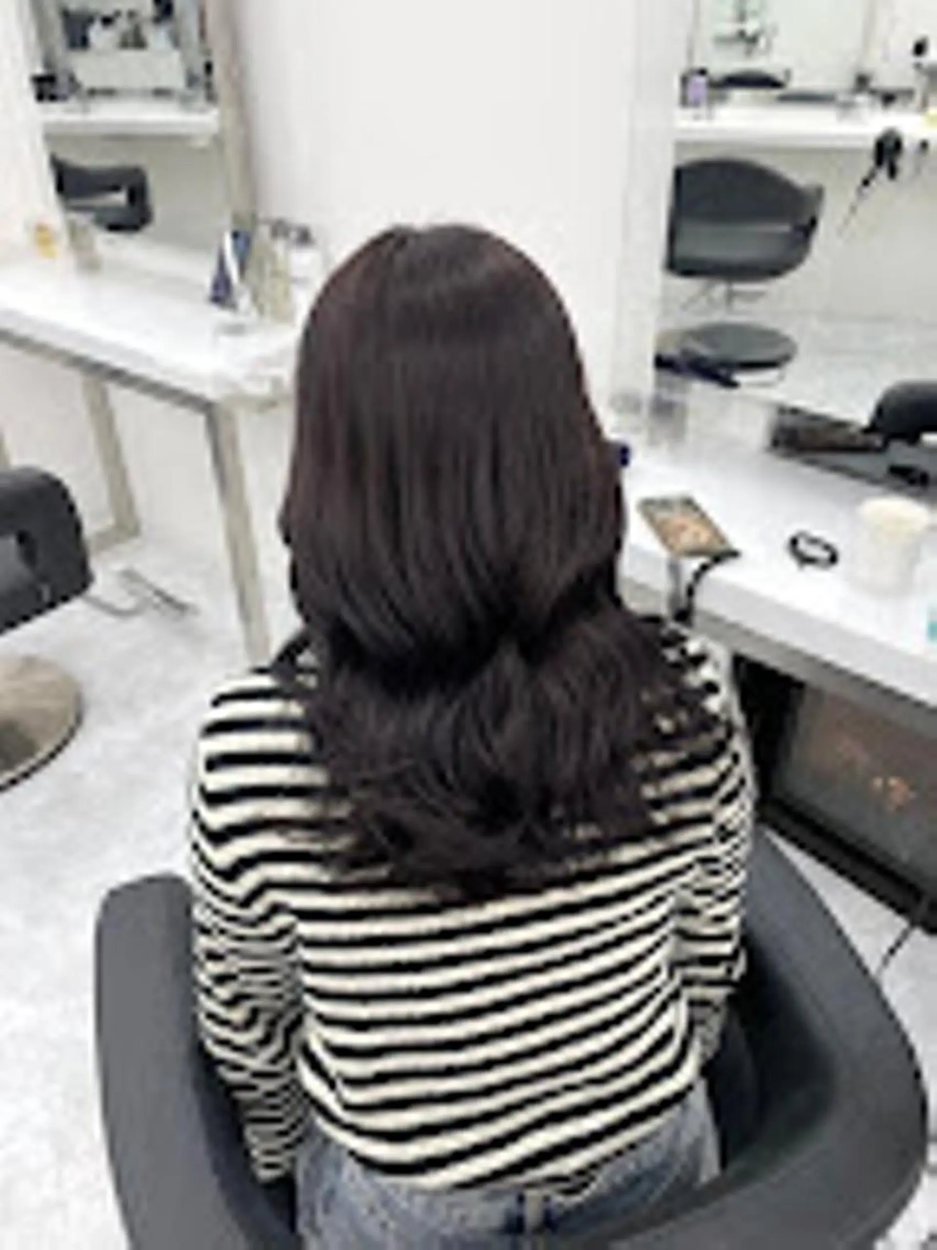 カラー 🪞official FRUITS渋谷🩰のヘアスタイル