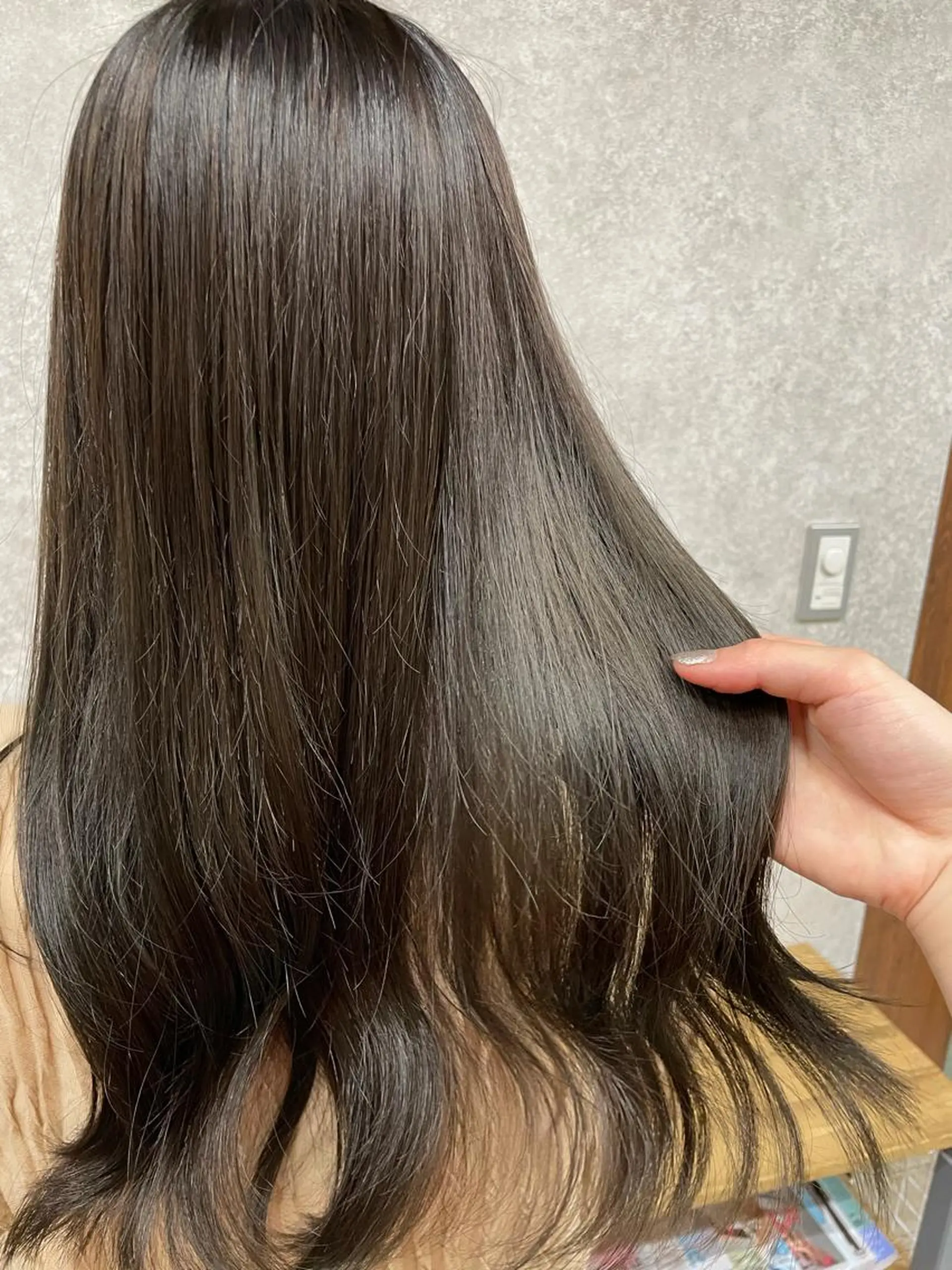 ロング カラー ベージュカラー 透明感カラー ミント ミントベージュ 🫧ヒシダアキ taboo.i🫧のヘアスタイル