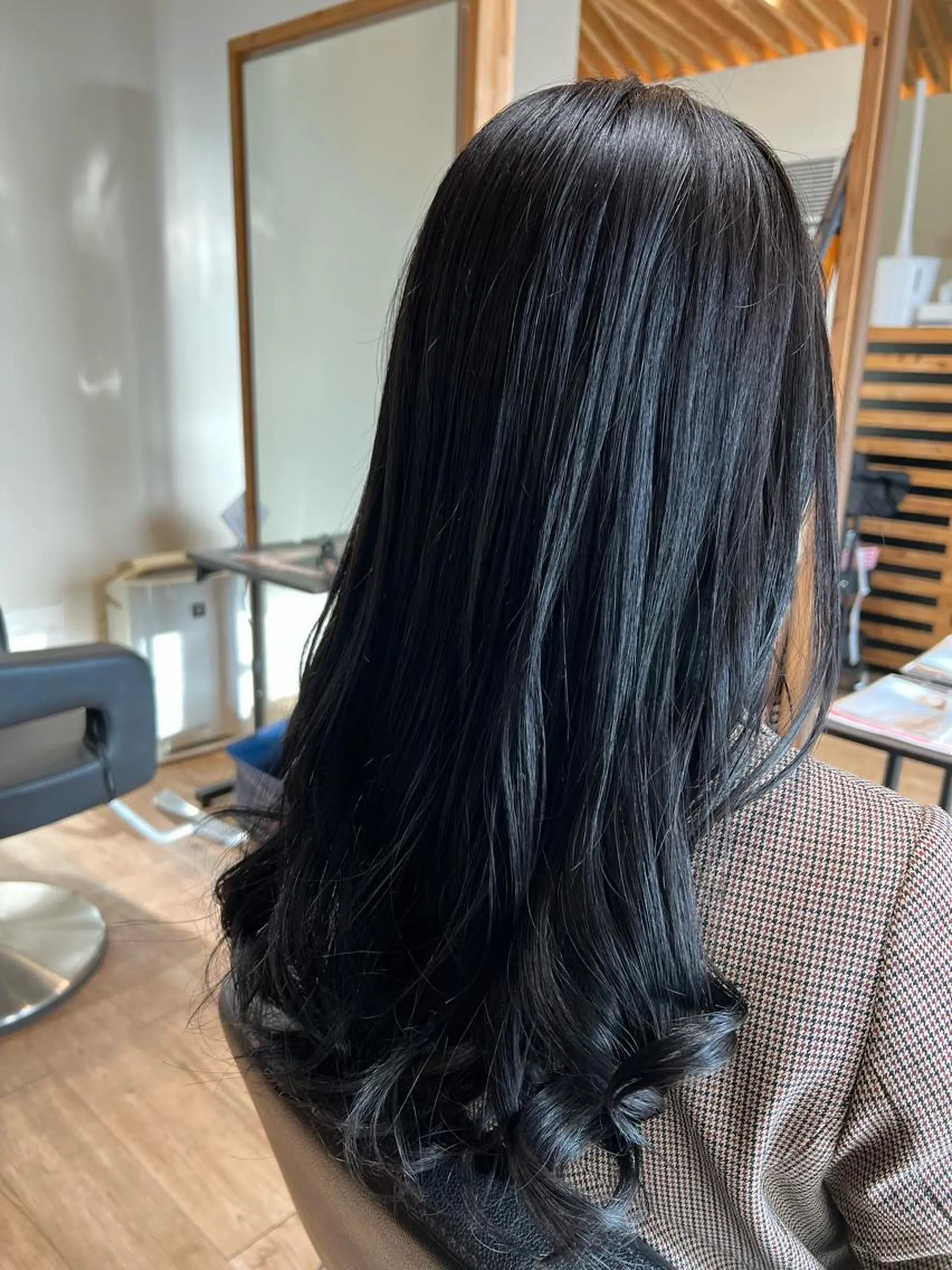 ロング カラー 関口 友行のヘアスタイル