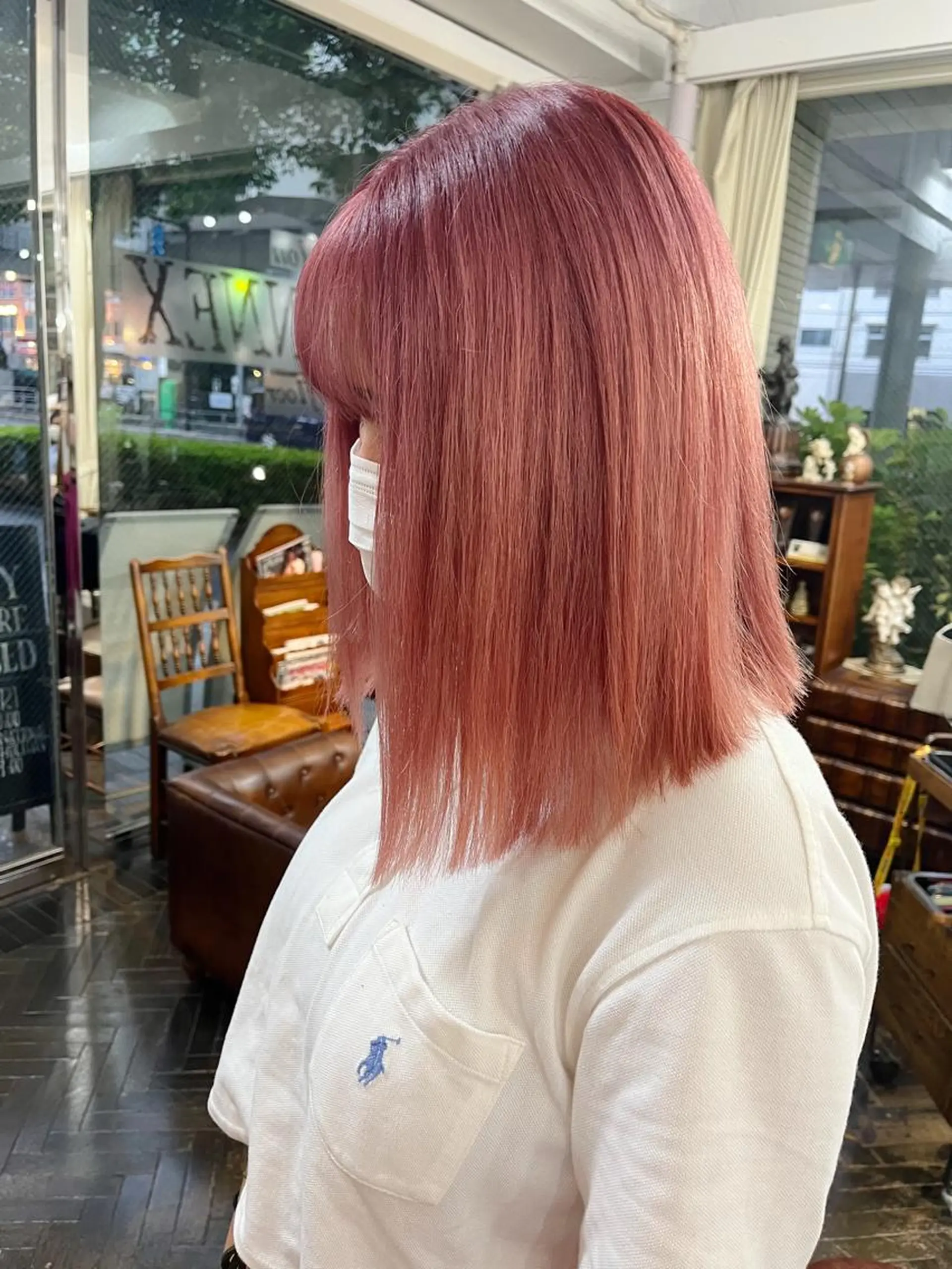 ミディアム カラー カット ヘアカラー トリートメント モモカ/ハイトーン /バレイヤージュのヘアスタイル