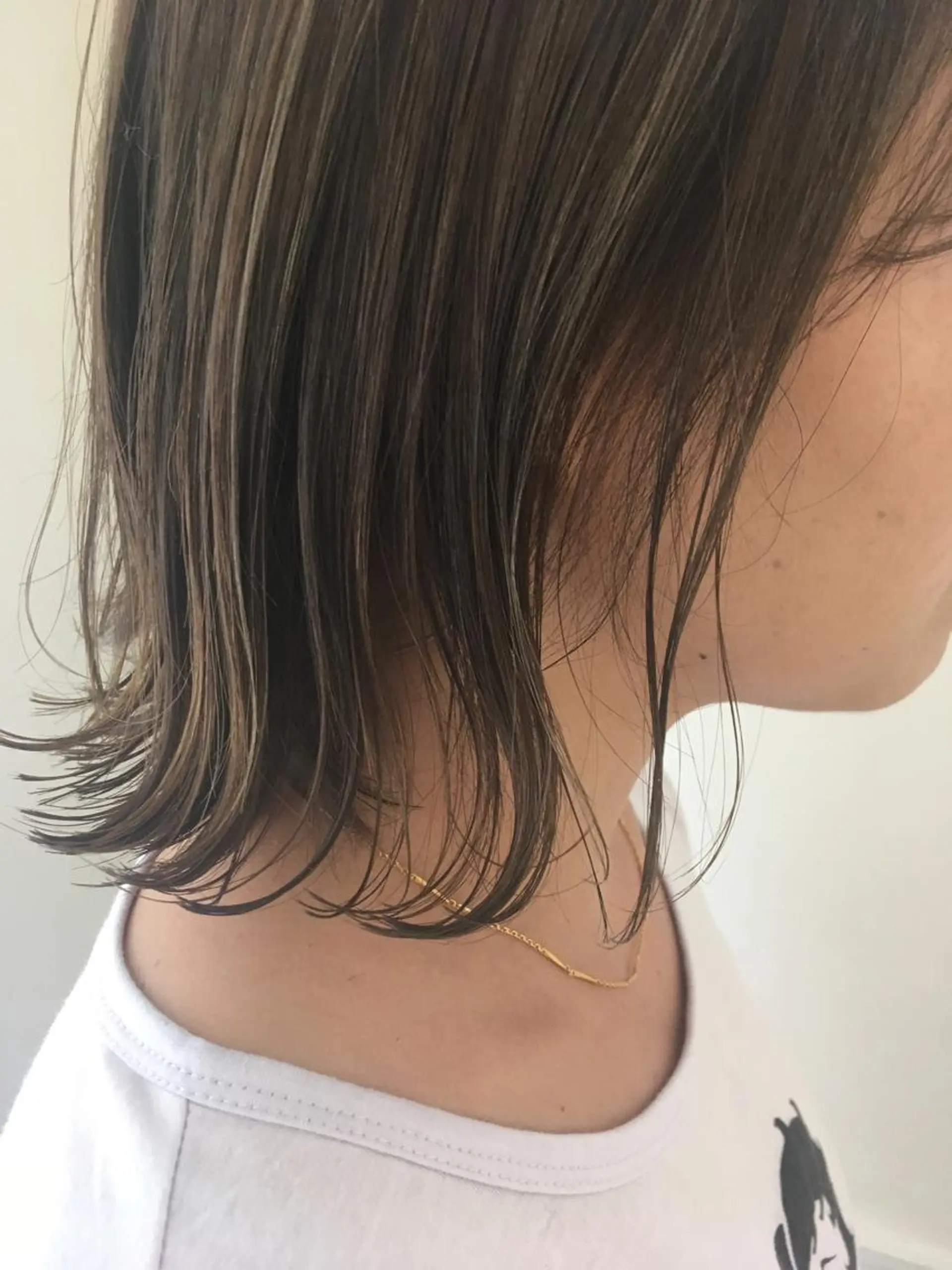 ショート カラー 透明感カラー ハイライトカラー ボブ ハイライト ショートヘア カット ヘアカラー トリートメント 🌿椿 夢来🌿のヘアスタイル
