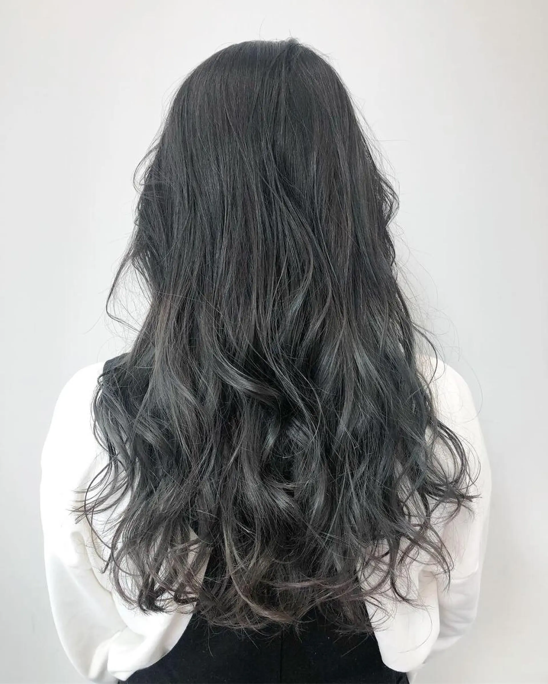 セミロング カラー ヘアアレンジ 似合わせ💖トレンド ✨TAKAMI😊のヘアスタイル