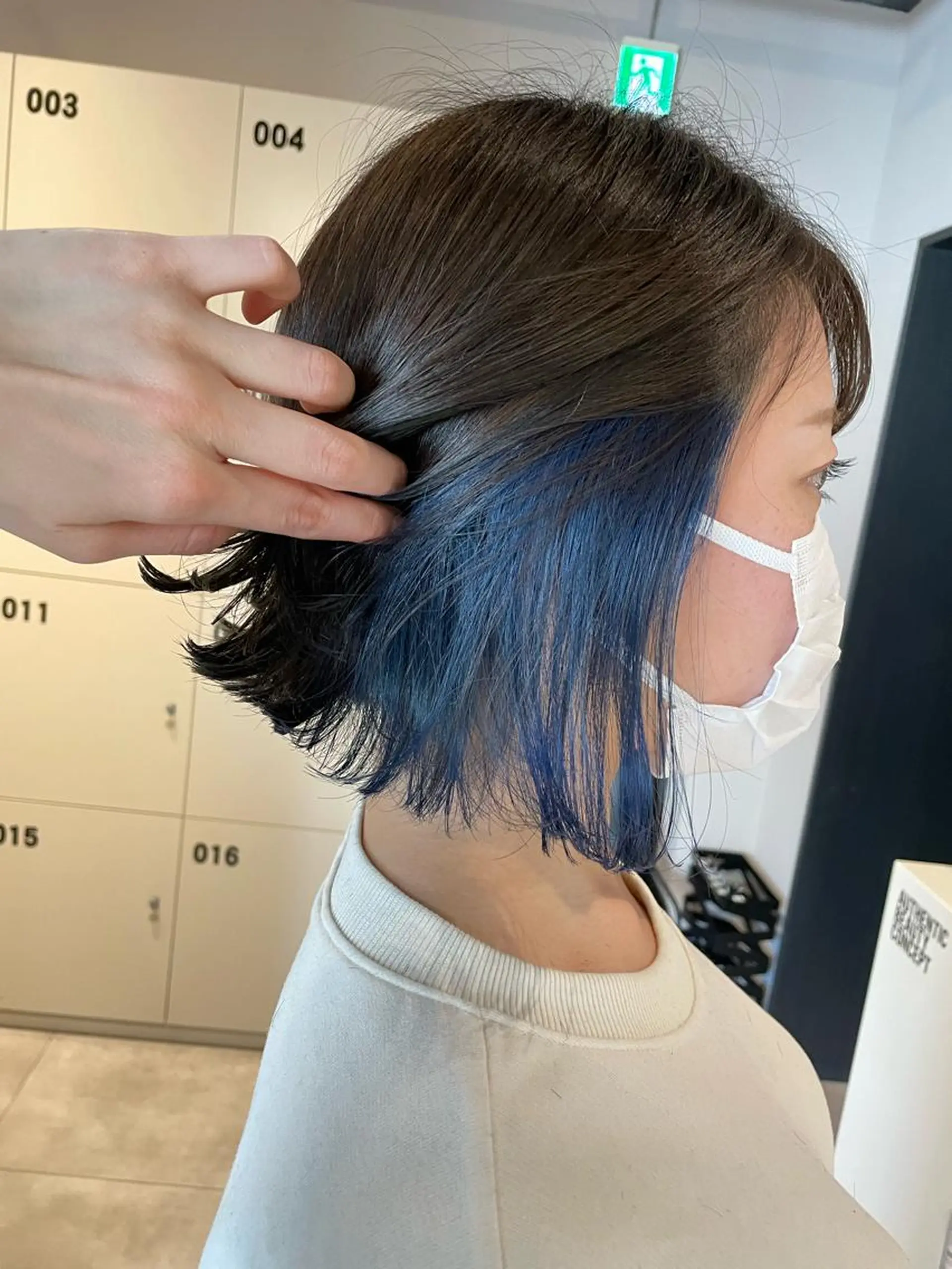 ショート カラー インナーカラー ブリーチ👩‍🦳/ ‪✂︎MANAMIのヘアスタイル