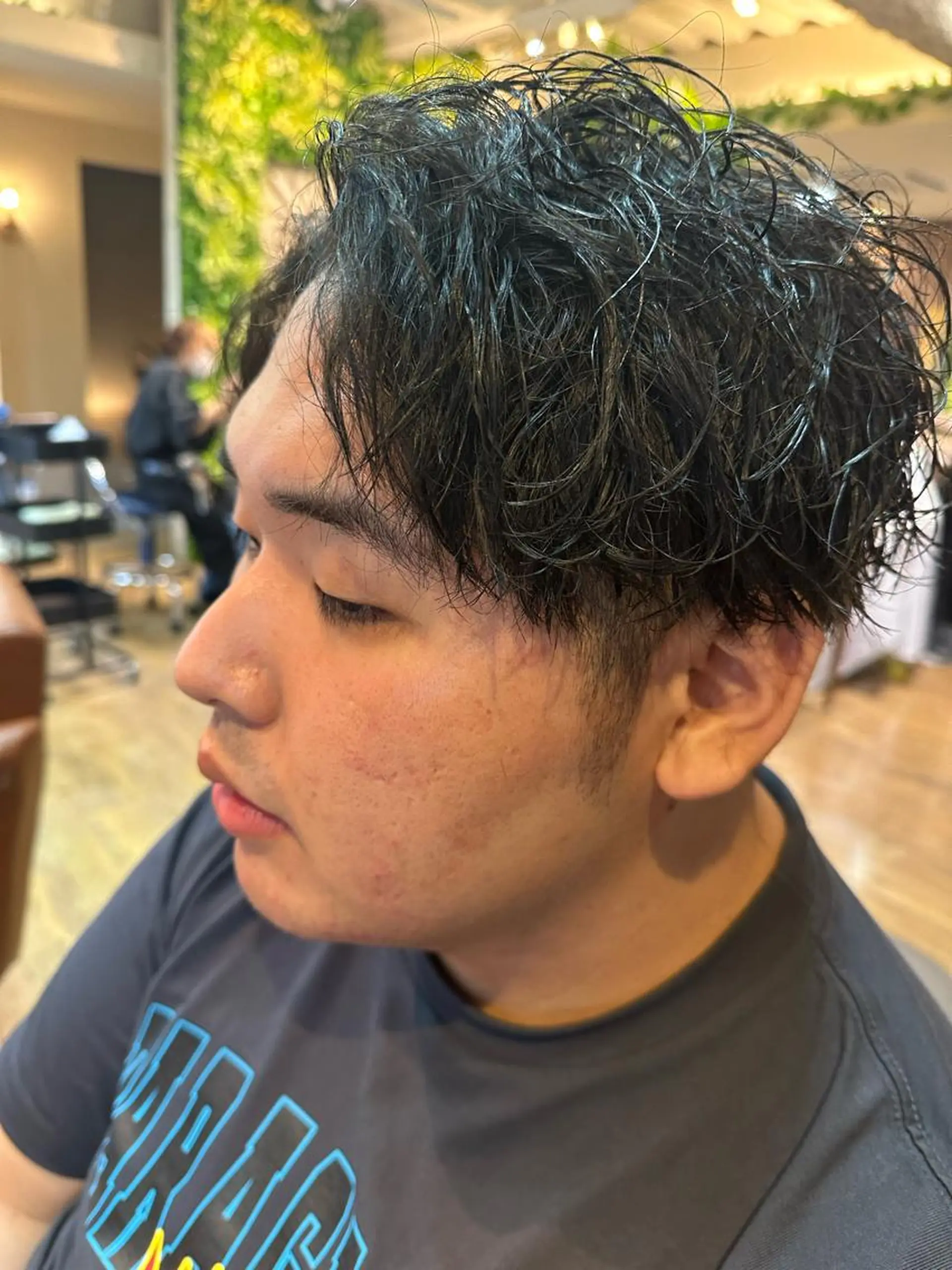 ショート パーマ メンズ 中尾 陸のヘアスタイル