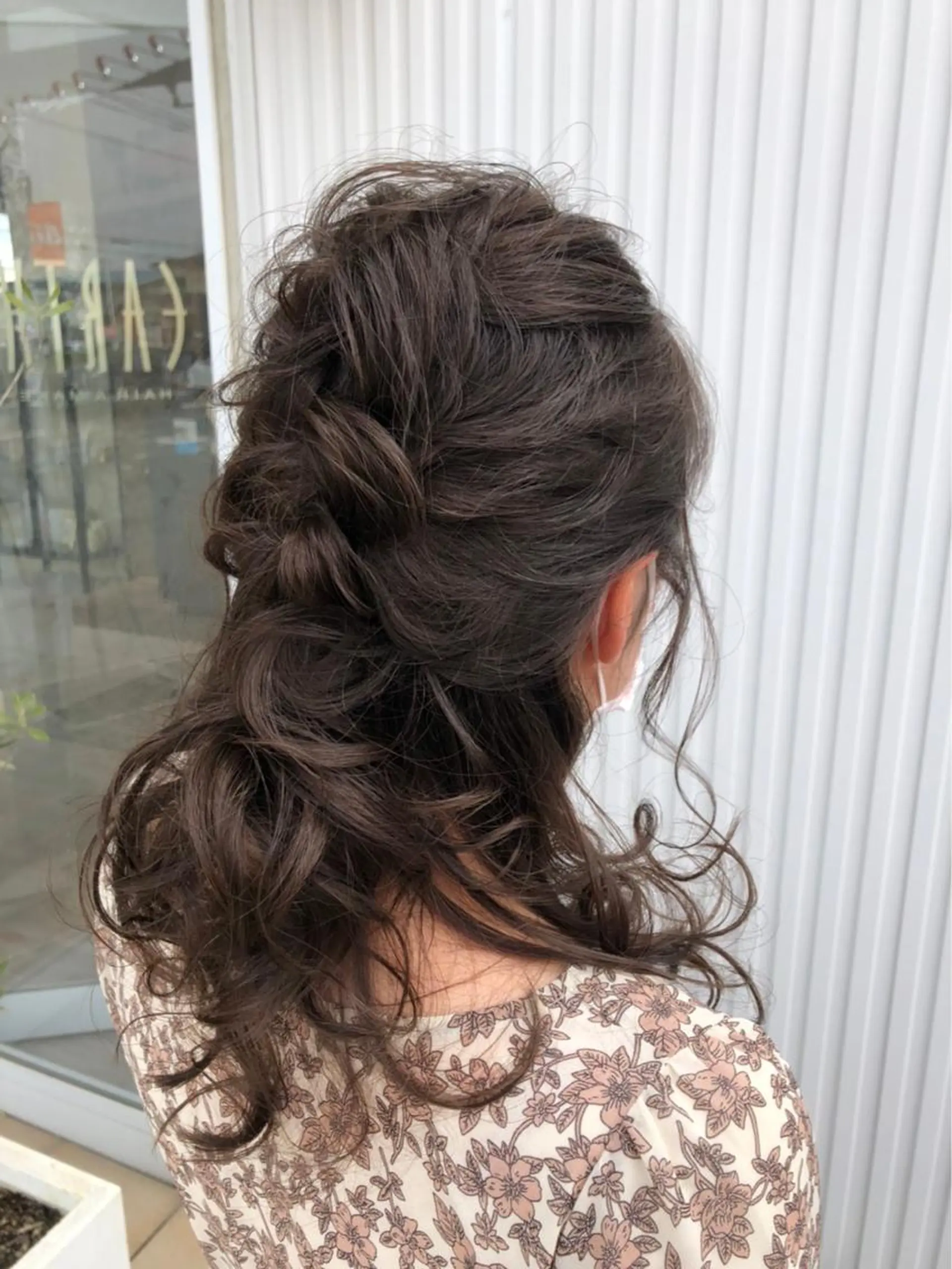 セミロング カラー ヘアアレンジ カット ヘアカラー 宍戸 海斗のヘアスタイル