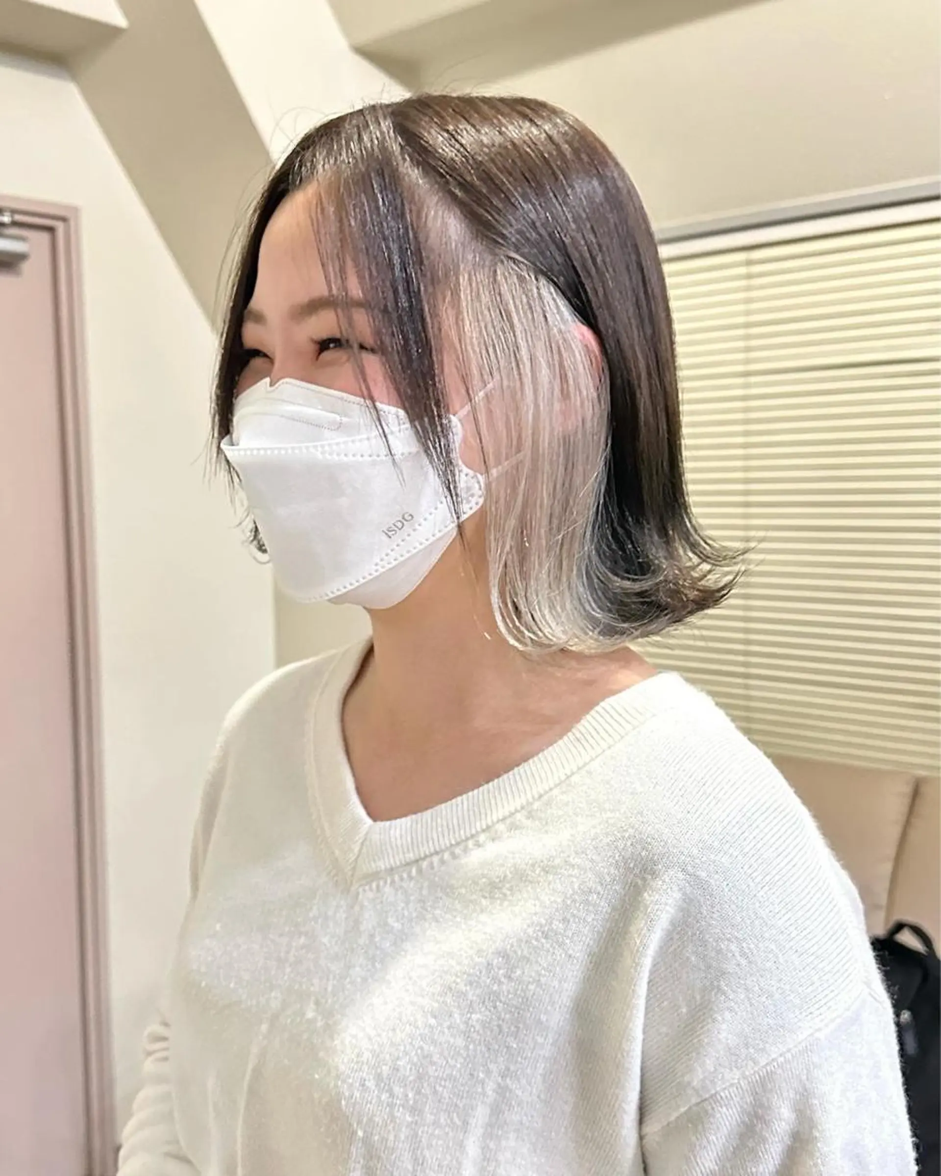 ミディアム カラー パーマ ヘアアレンジ メンズ キッズ ネイル マツエク・マツパ アイブロウ メンズバレイヤージュ メンズブリーチ メンズハイライト メンズインナーカラー メンズ韓国風 切りっぱなしヘアボブ ミディアムヘアRYOのヘアスタイル