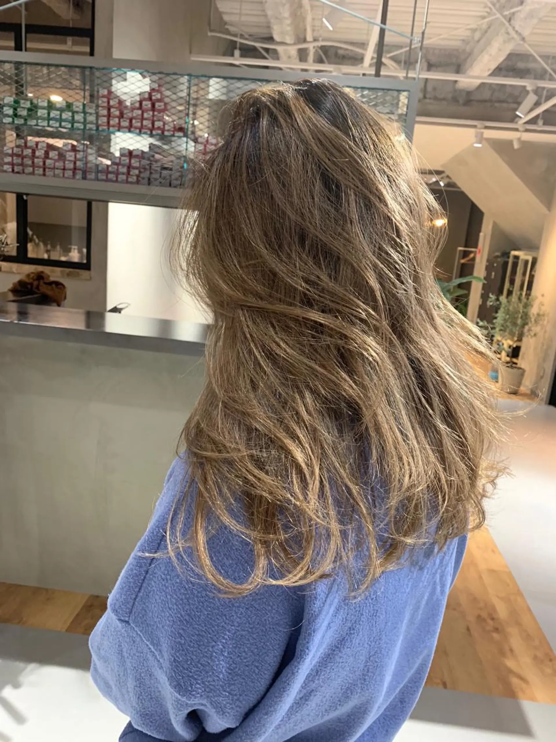 ロング パーマ Nikiita/ shionのヘアスタイル